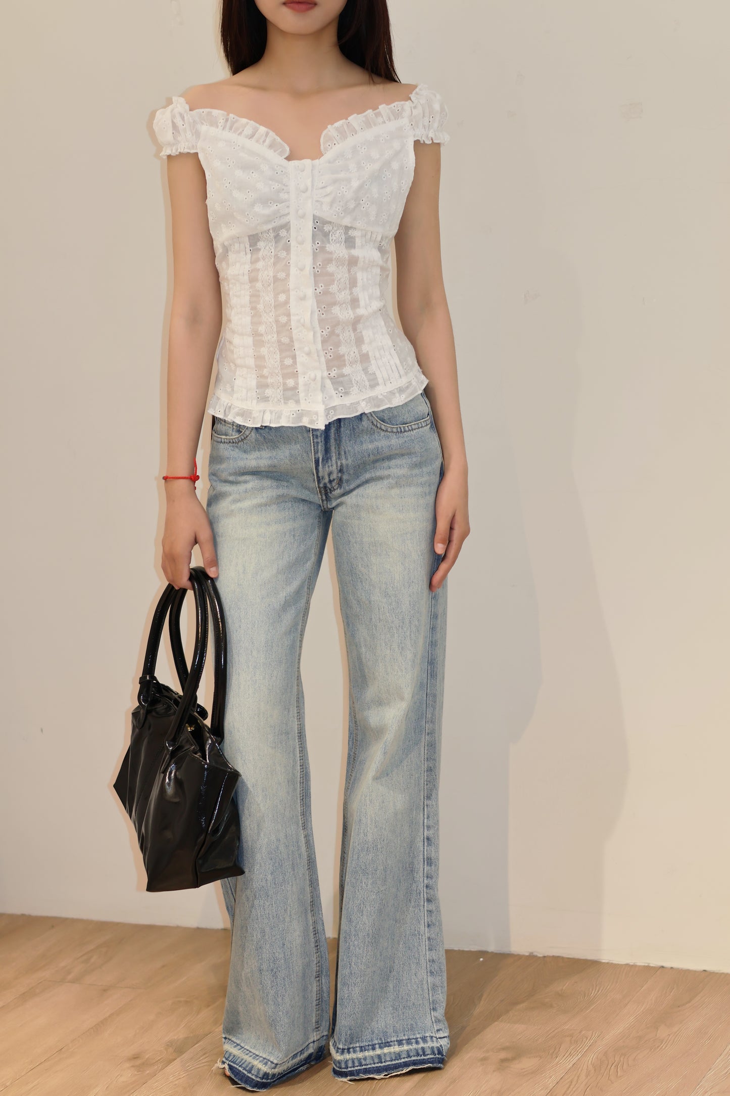 EYELET BUTTONS OFF SHOULDER TOP