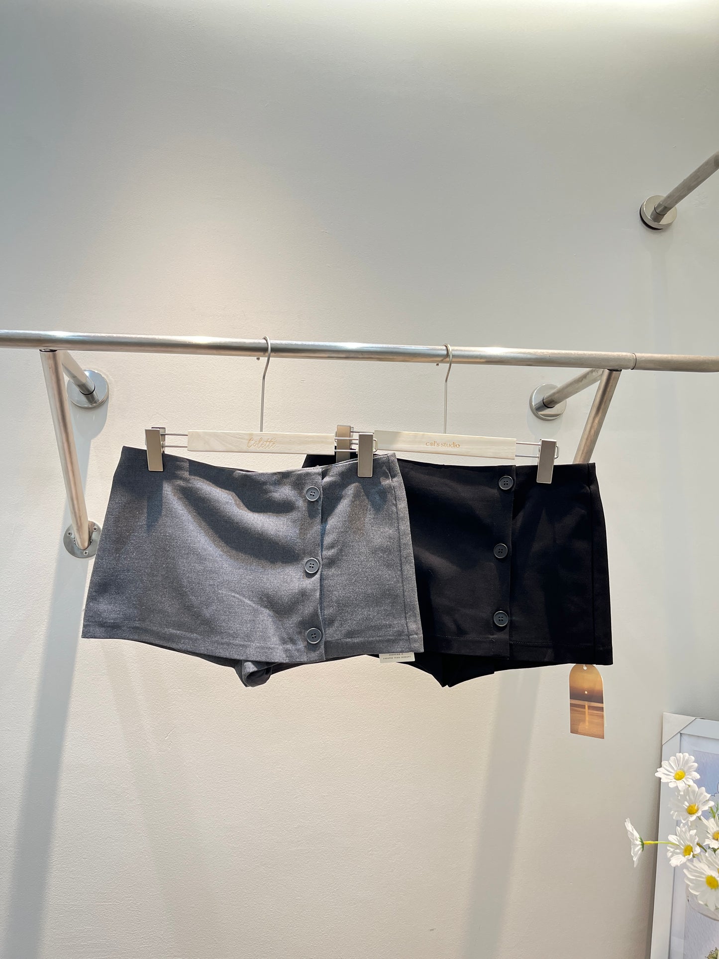 BUTTONS MINI SKIRT