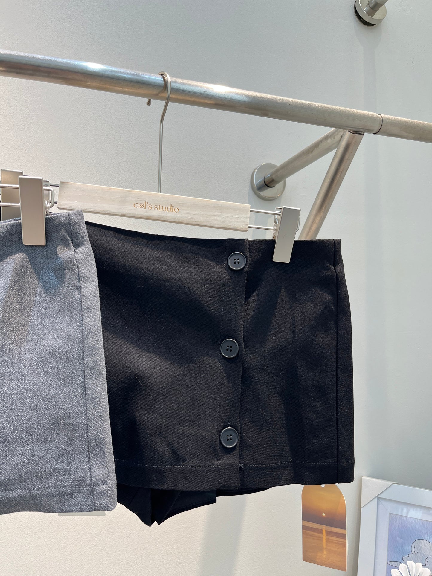 BUTTONS MINI SKIRT