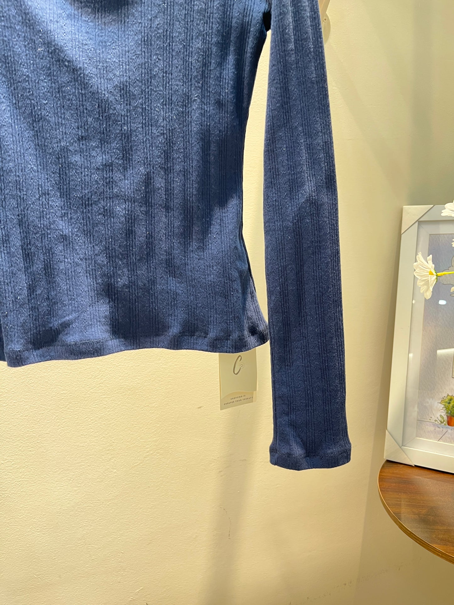 BLUE DETAIL LONG SLEEVE TOP