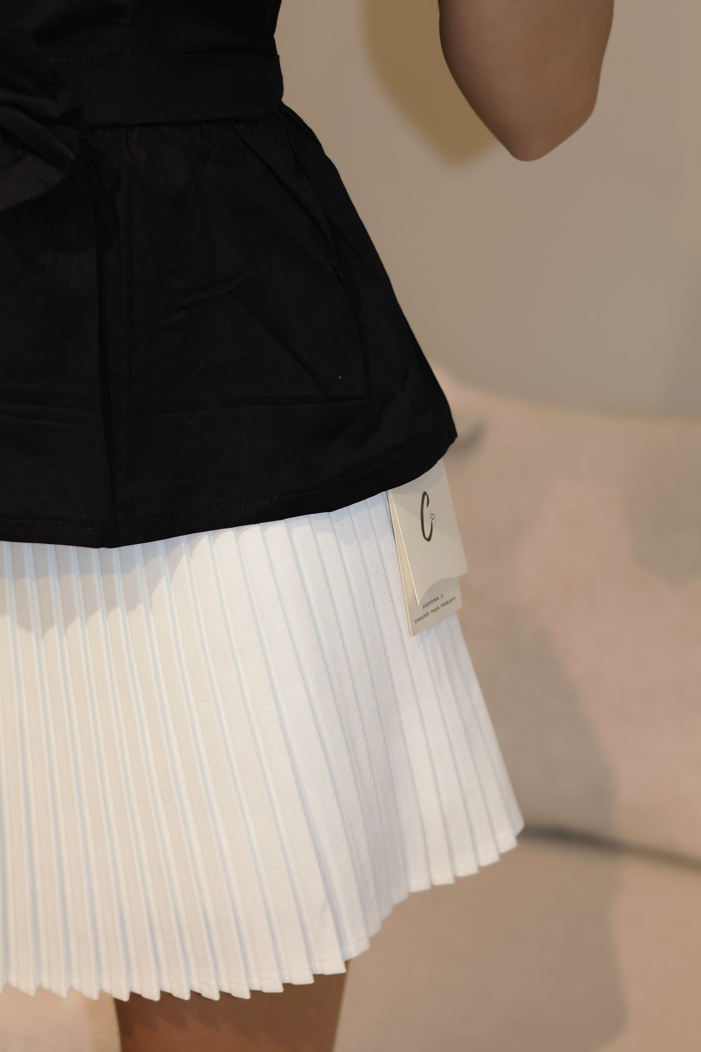 SMALL PLEATED MINI SKIRT