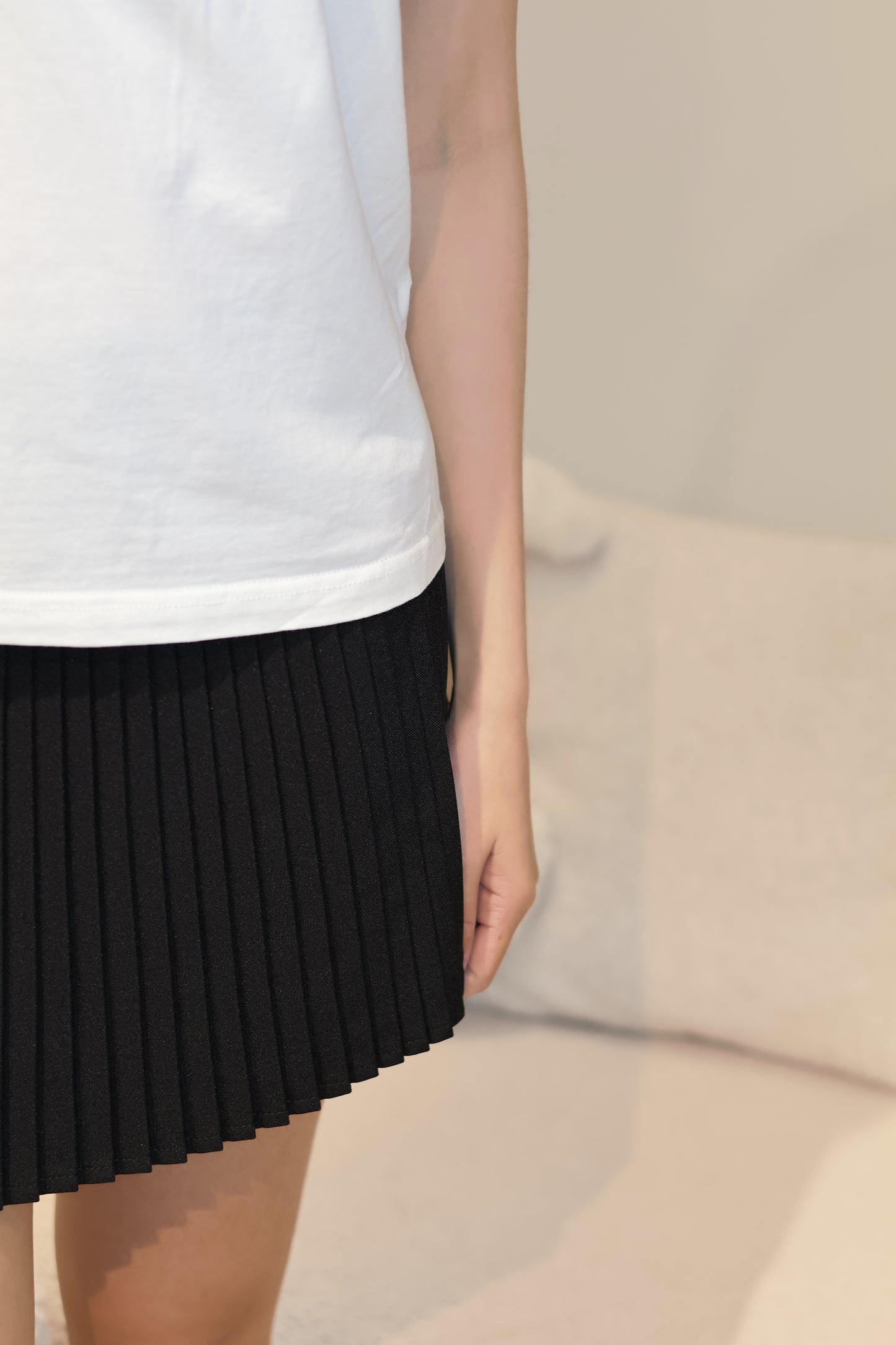 SMALL PLEATED MINI SKIRT