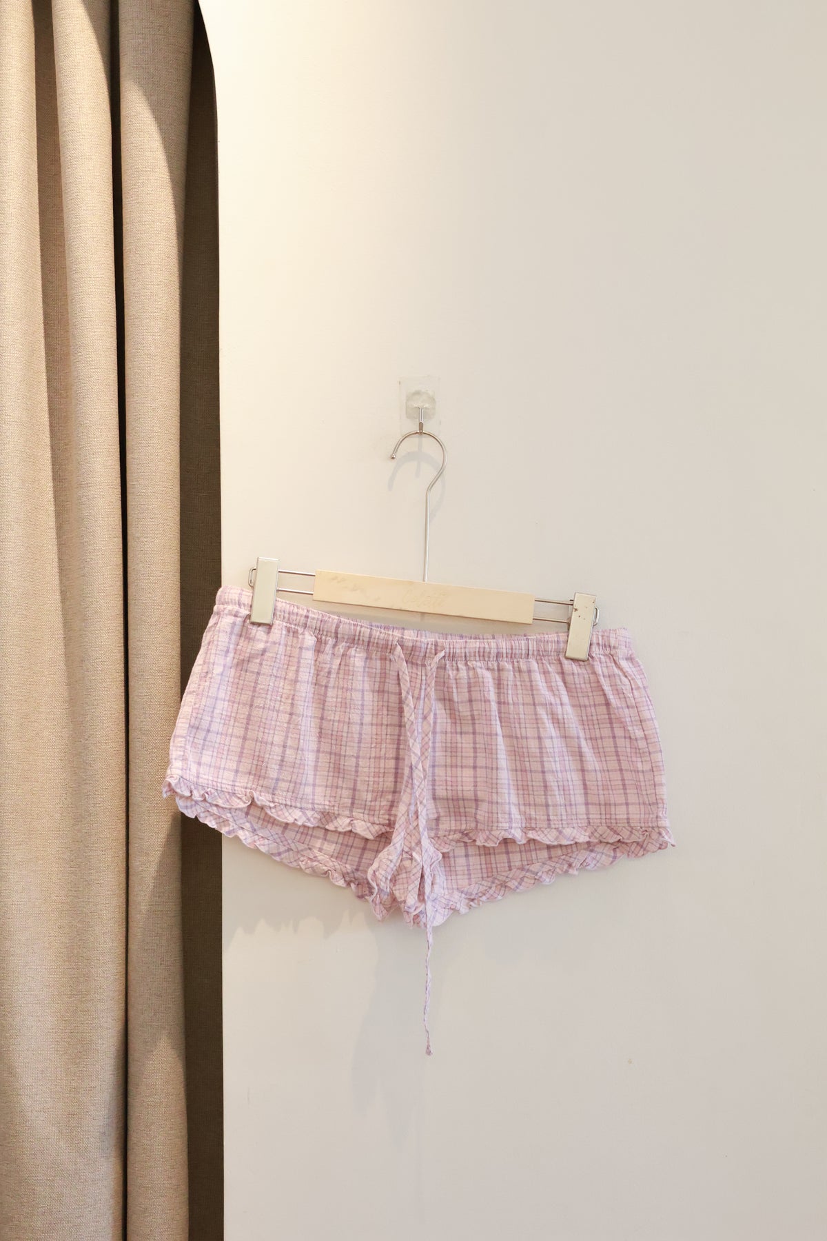 BRANDY Keira Striped Sweatshorts  -PINK