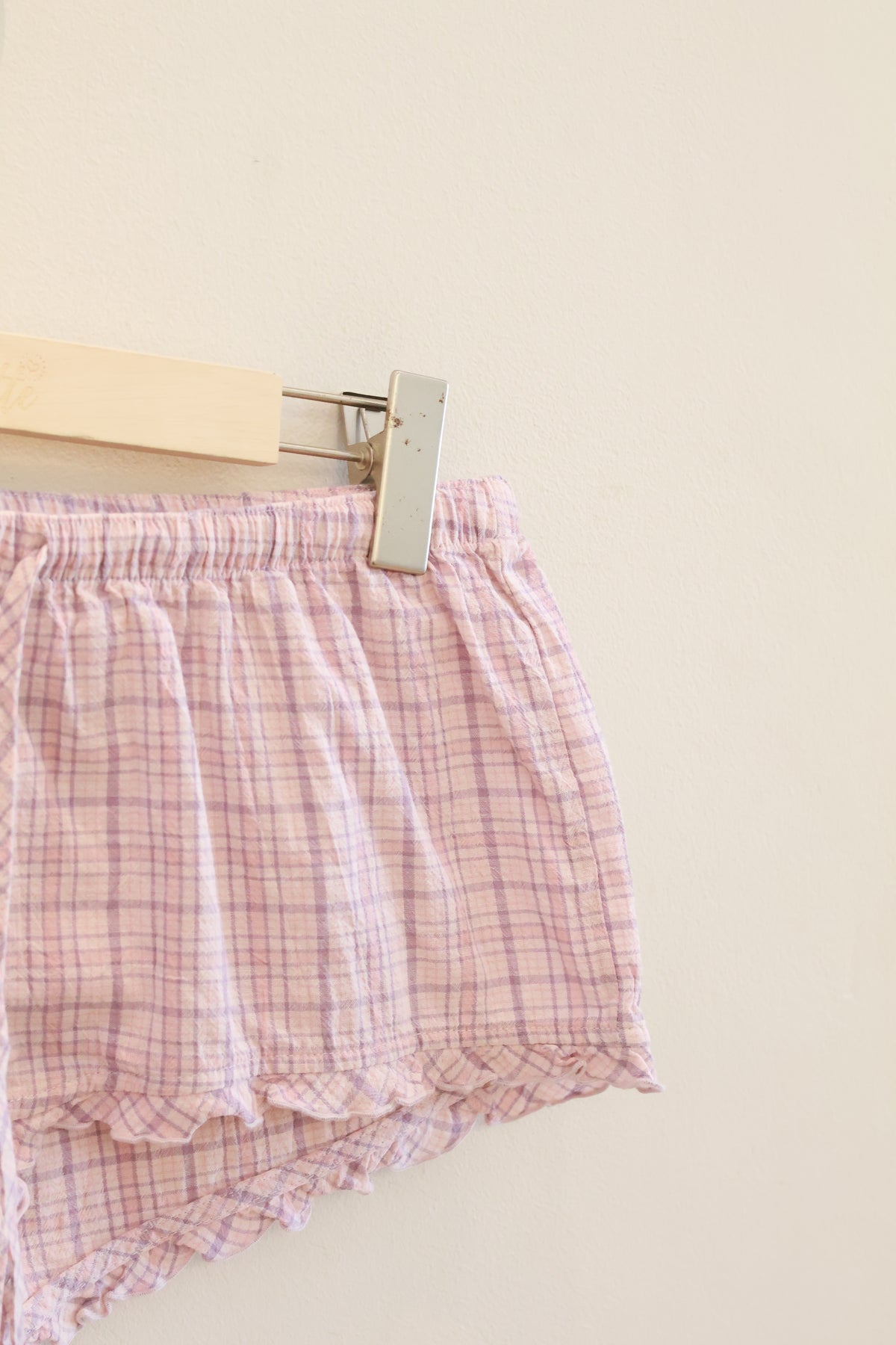 BRANDY Keira Striped Sweatshorts  -PINK
