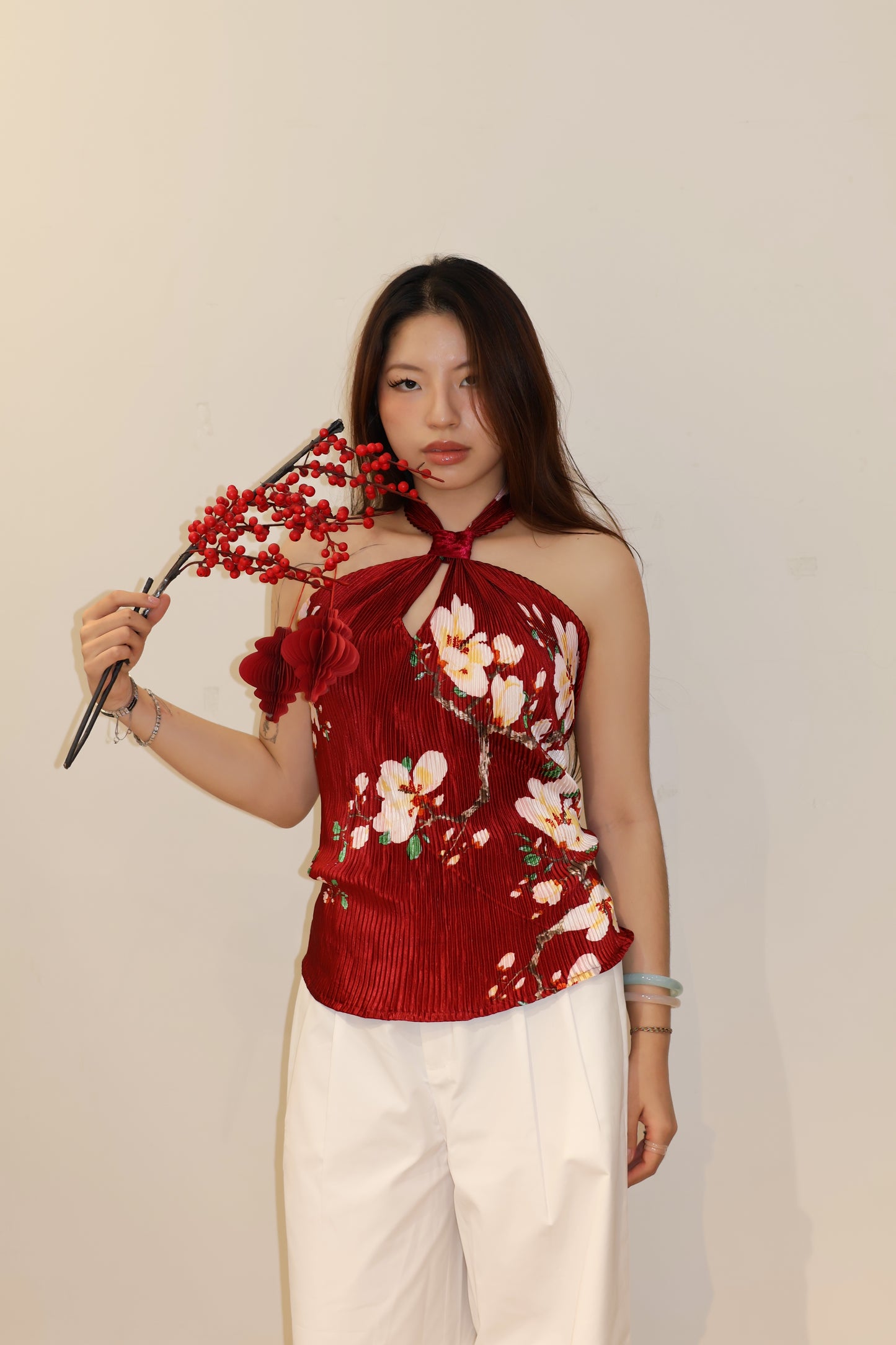 RED SCARF FLORAL PRINT TOP