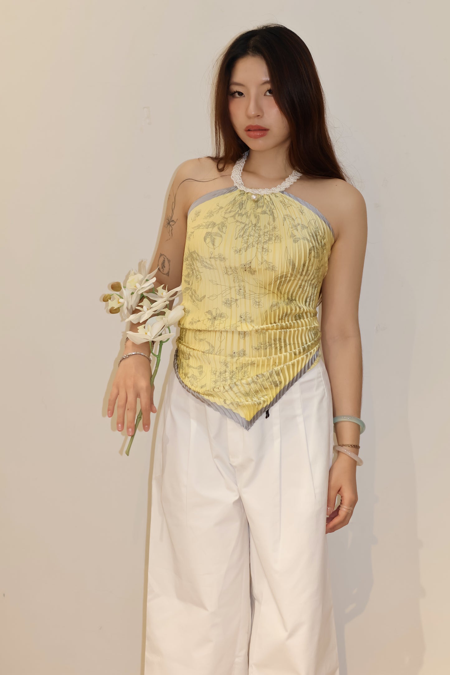 YELOW PEARL HALTER TOP