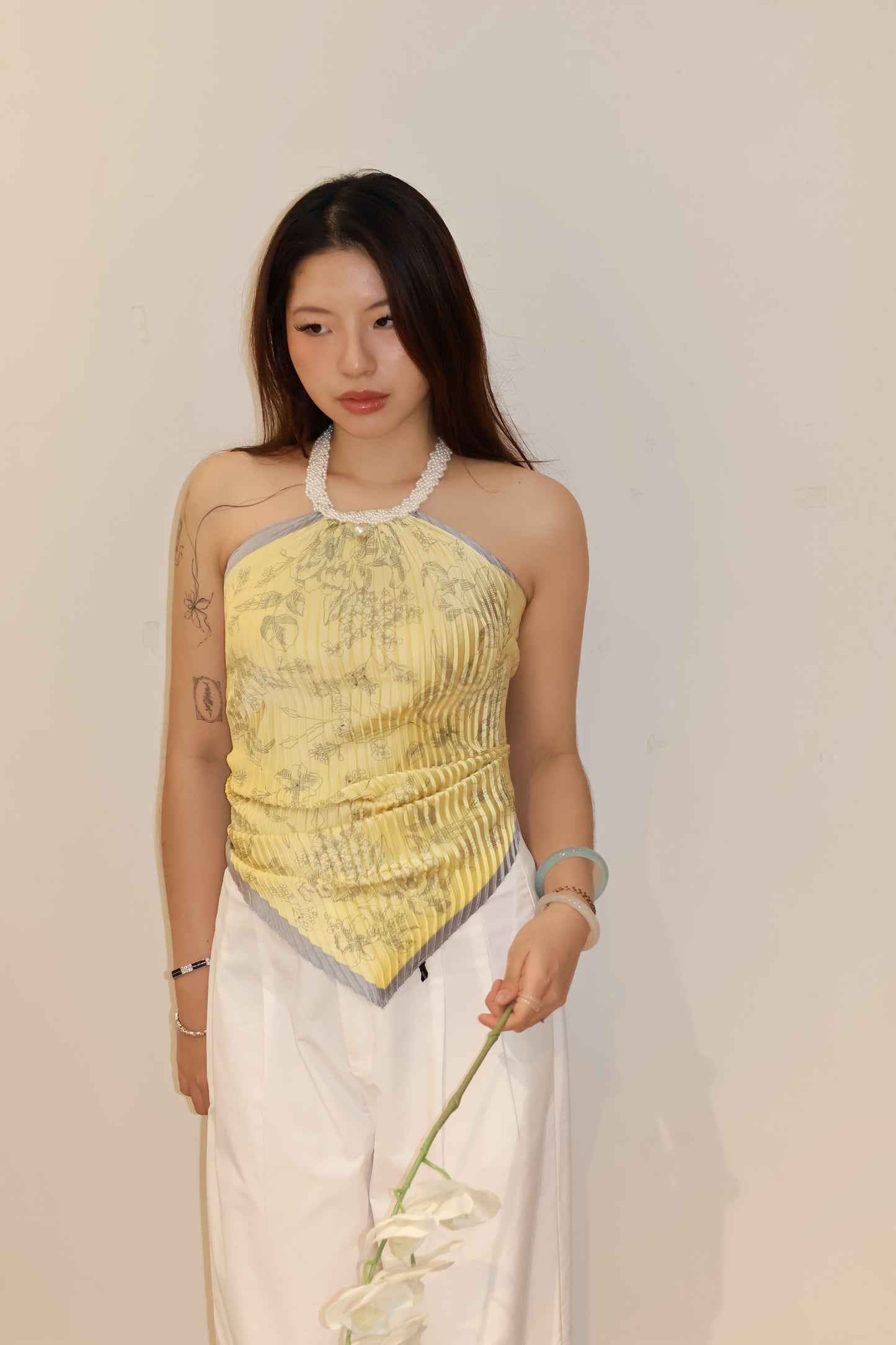 YELOW PEARL HALTER TOP