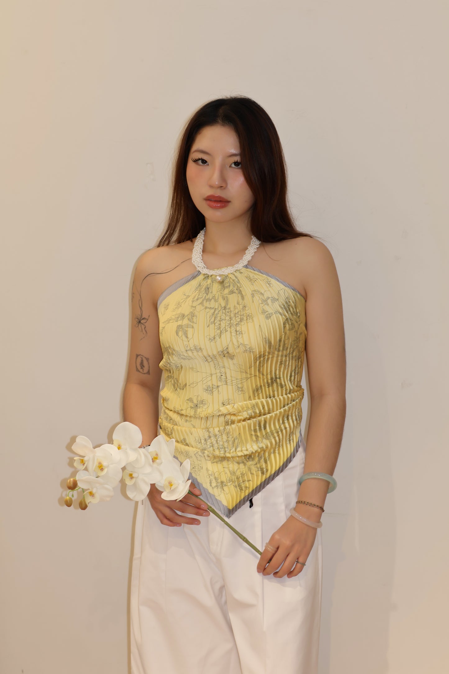 YELOW PEARL HALTER TOP