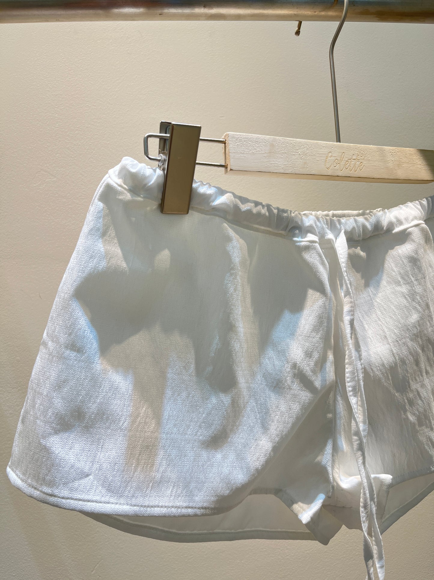 Plain summer shorts (WHITE)