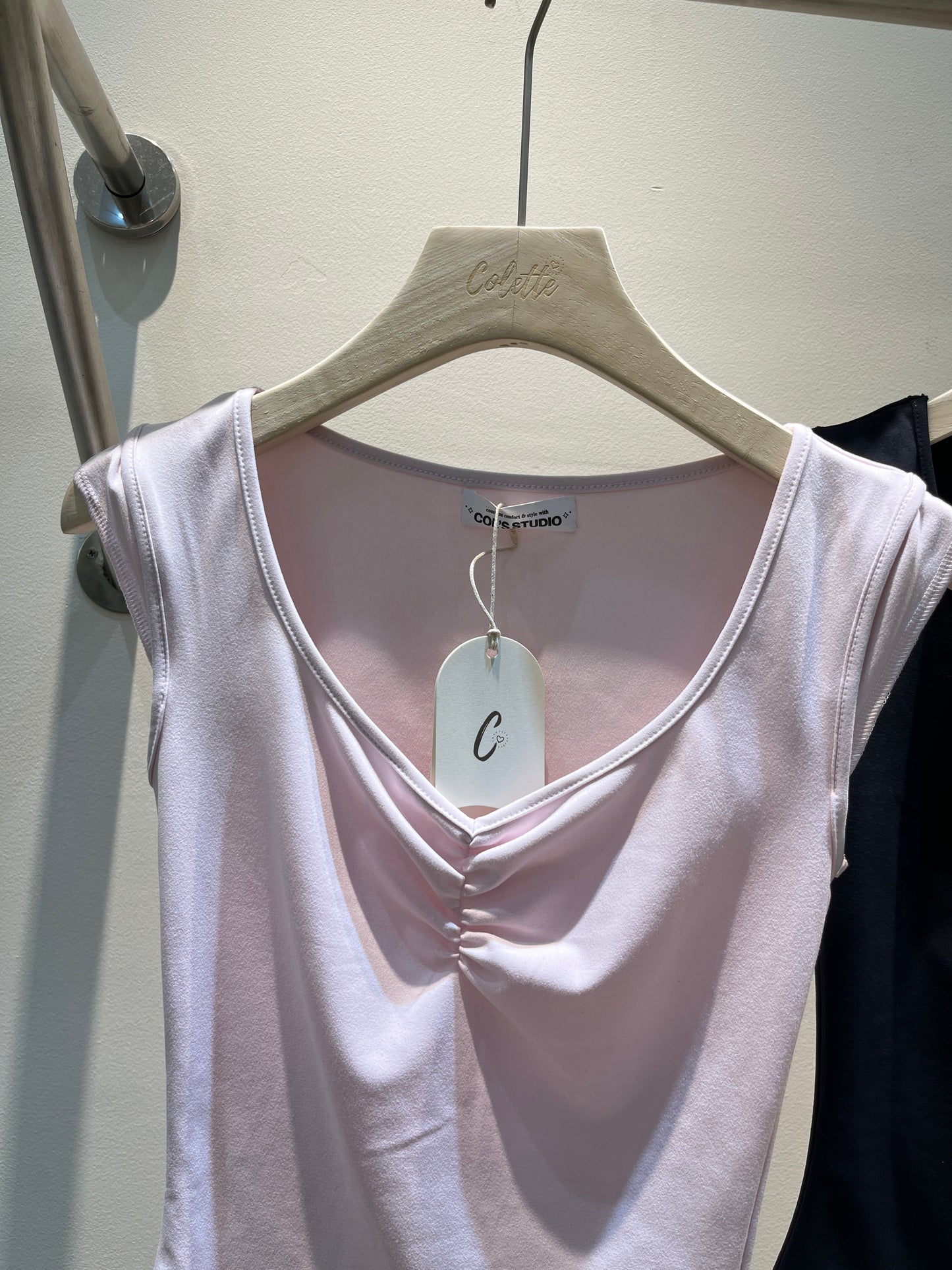 Middle runched basic top