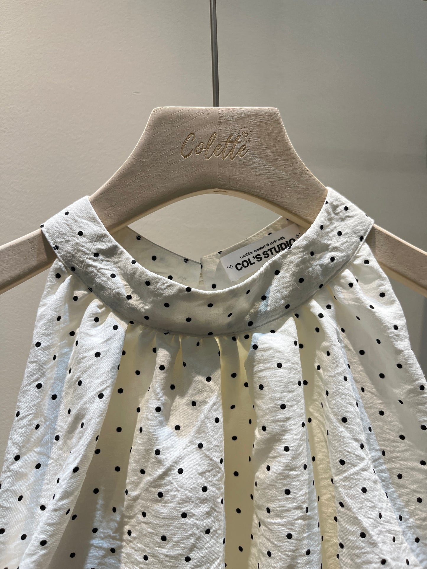 Polkadot print puffy top