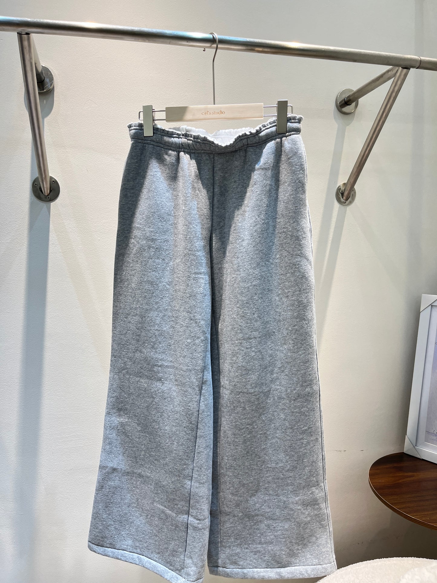 GRAY baggy sweatpants