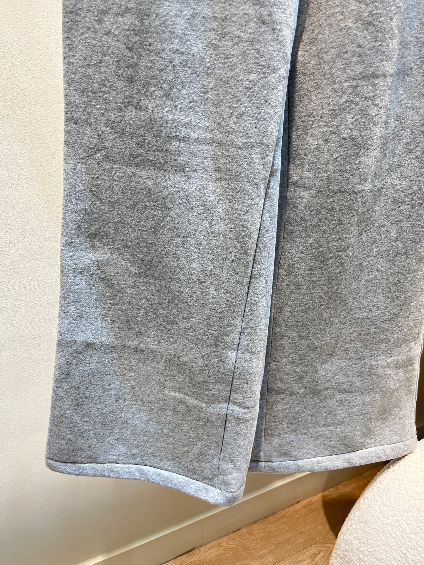 GRAY baggy sweatpants