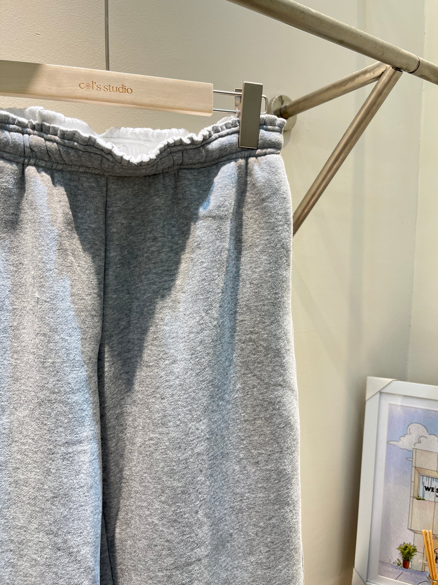 GRAY baggy sweatpants