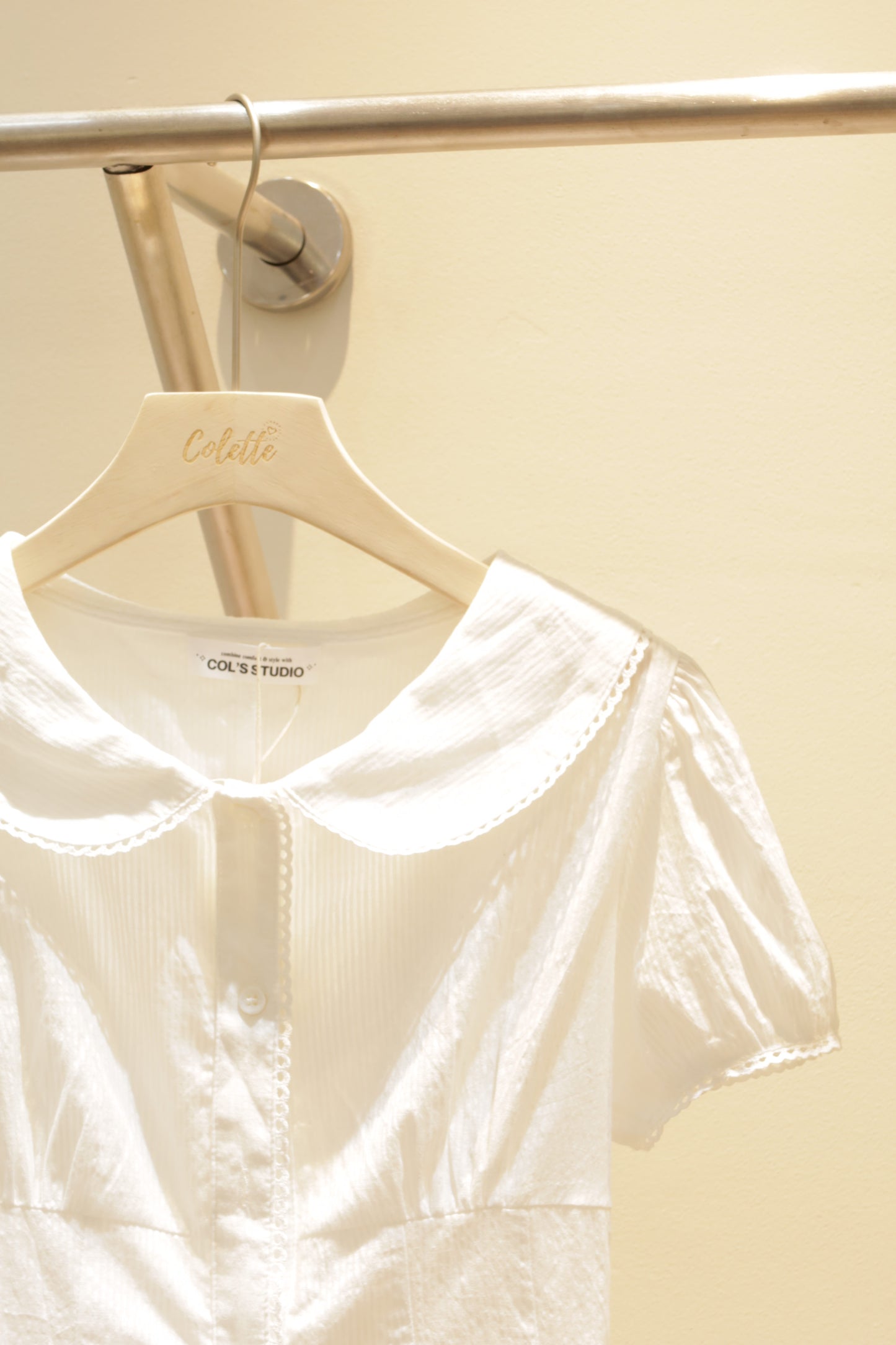 CC collar white top