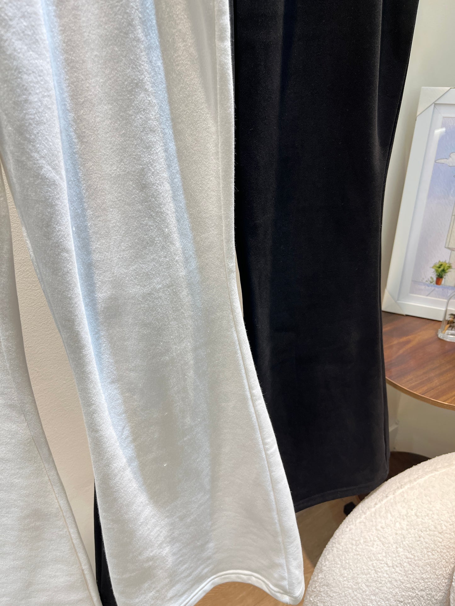 Flared basic sweatpants