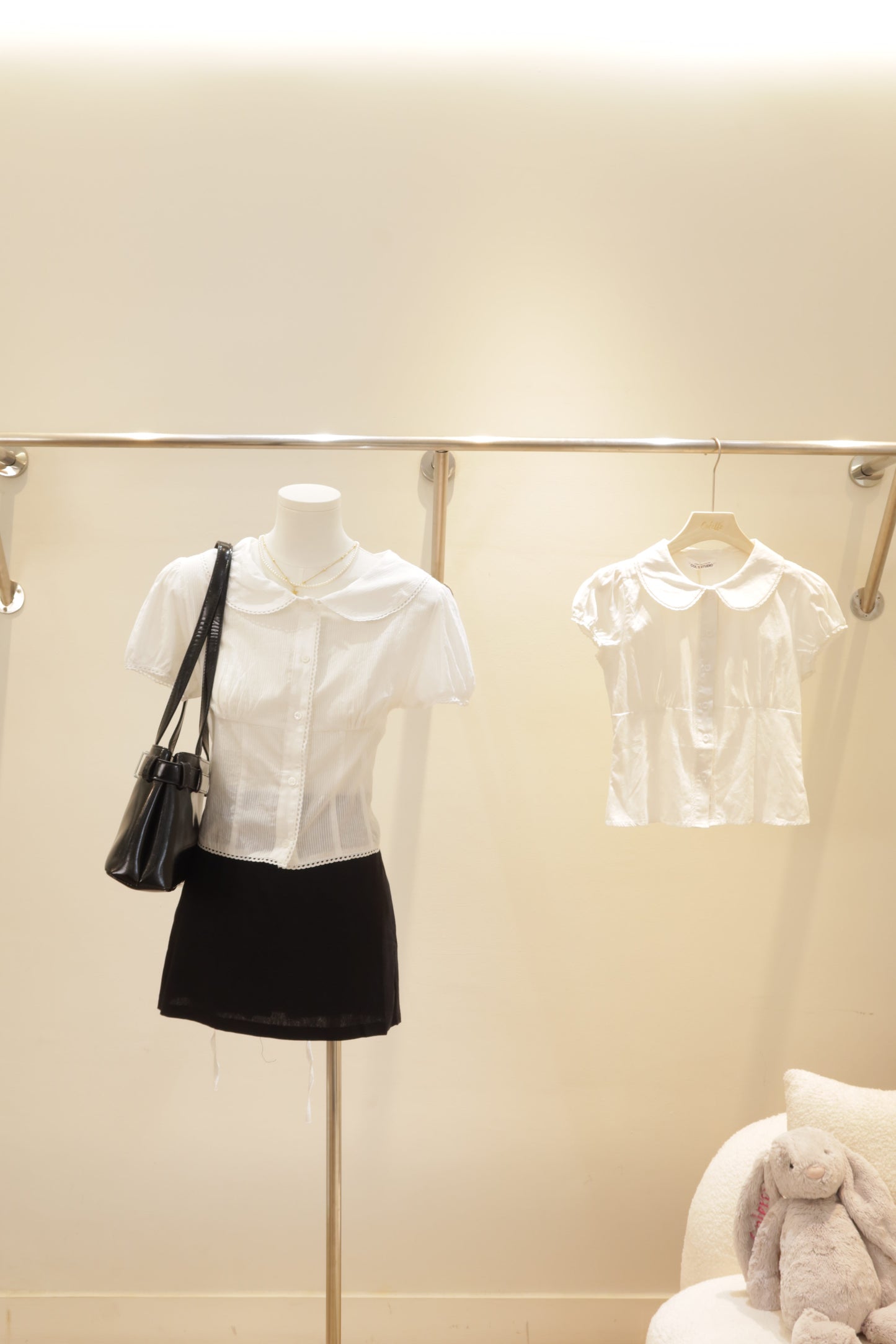 CC collar white top