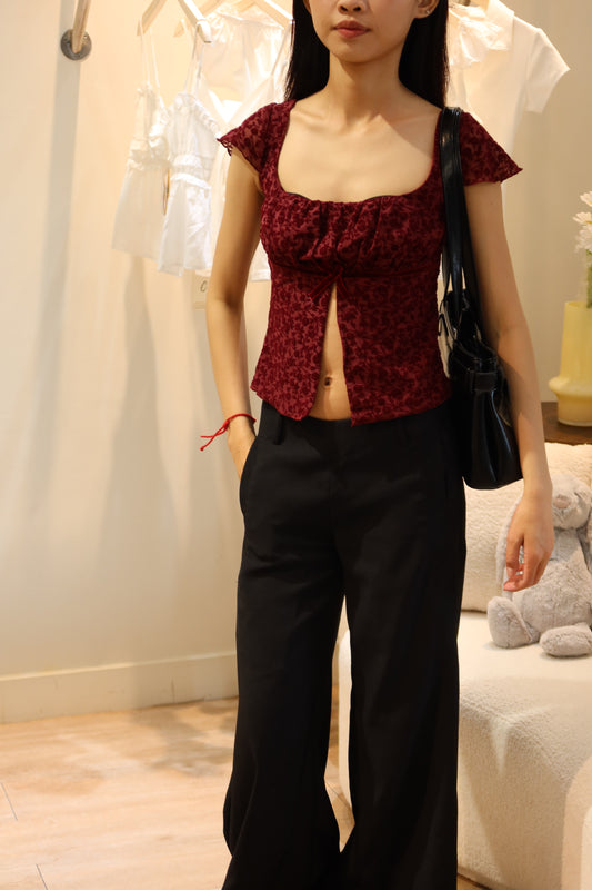 Red rose puffy top
