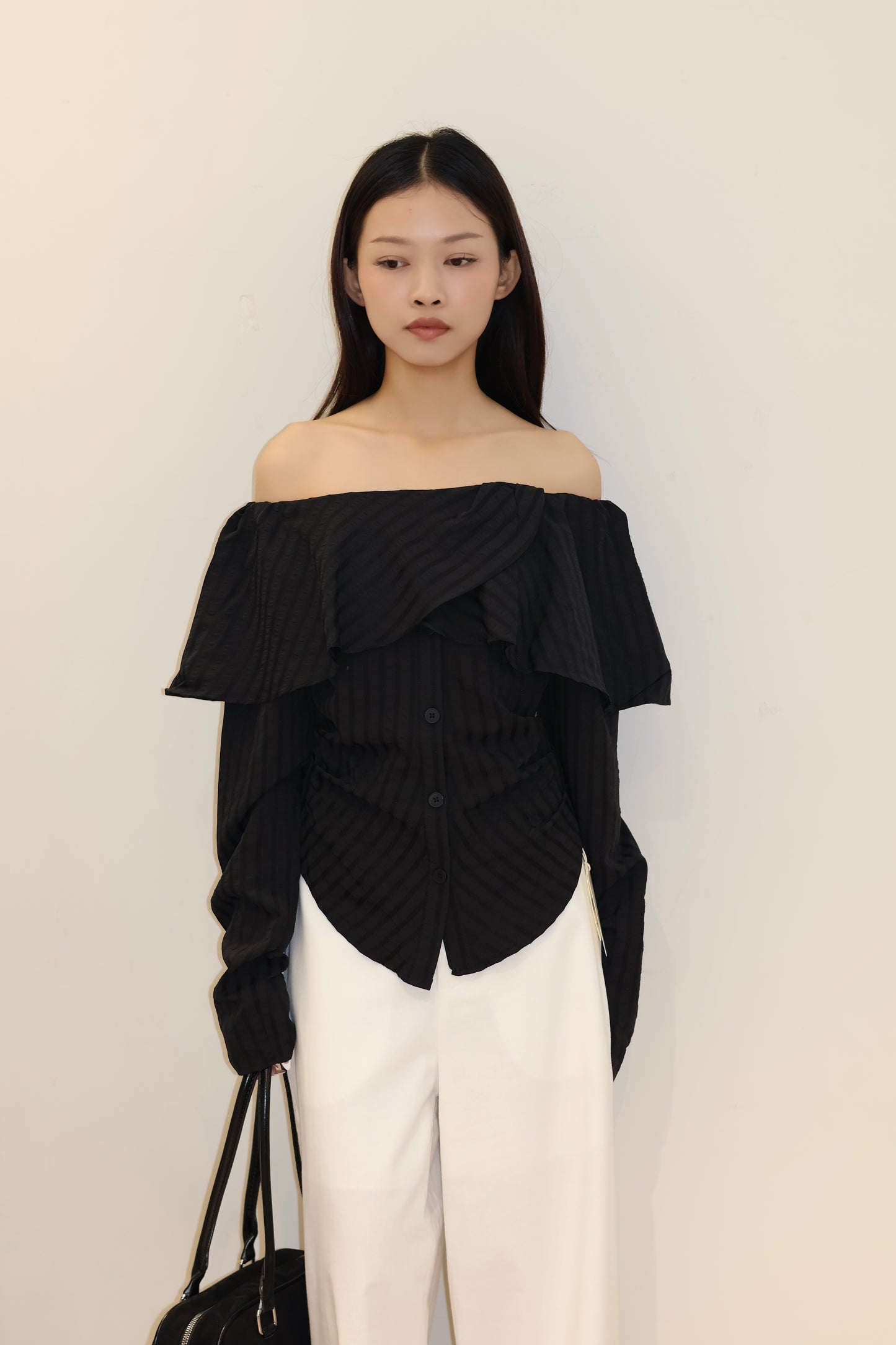 LONG SLEEVE OFF SHOULDER RUFFLED