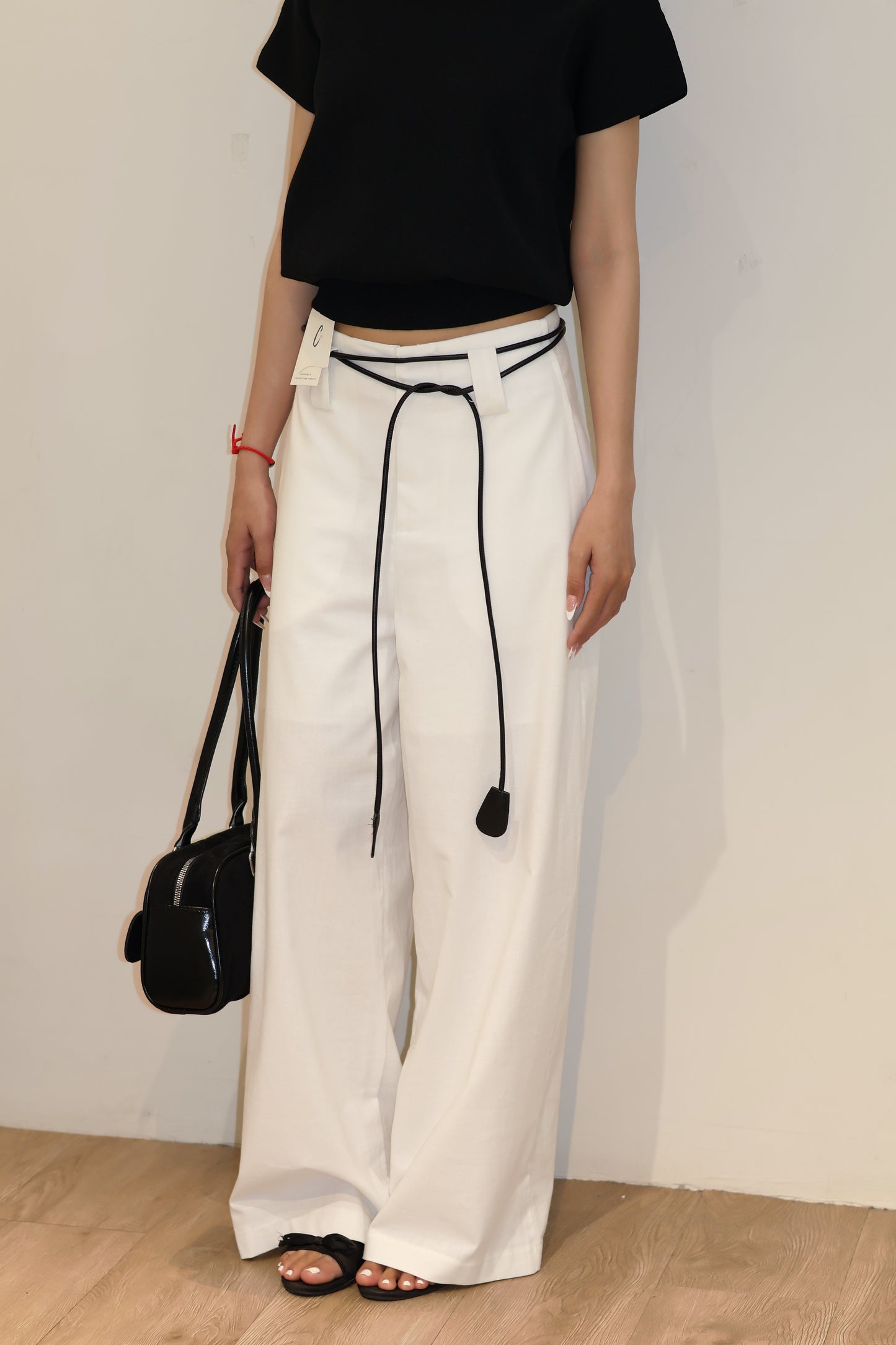 WHITE BOTTOMS W/ BLACK BELT