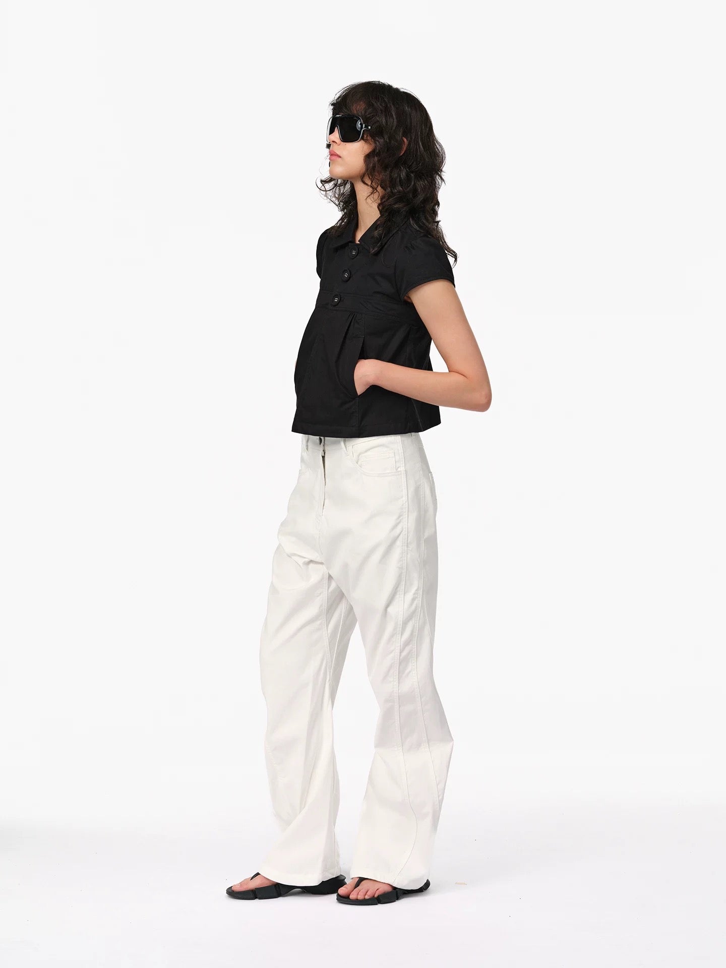 BLACK COLLR SHORT SLEEVE