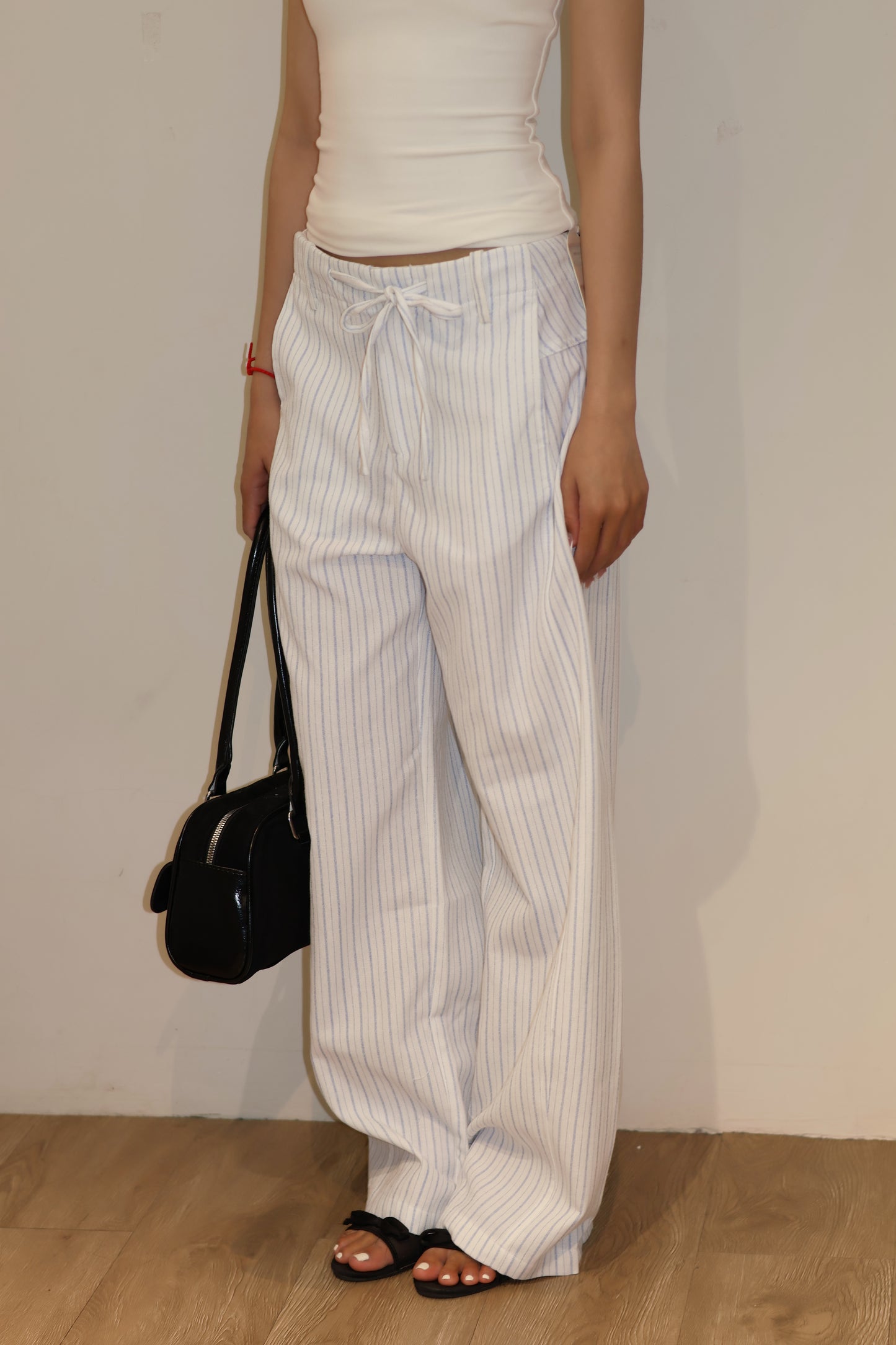 LIGHT STRIPED LINEN BOTTOMS