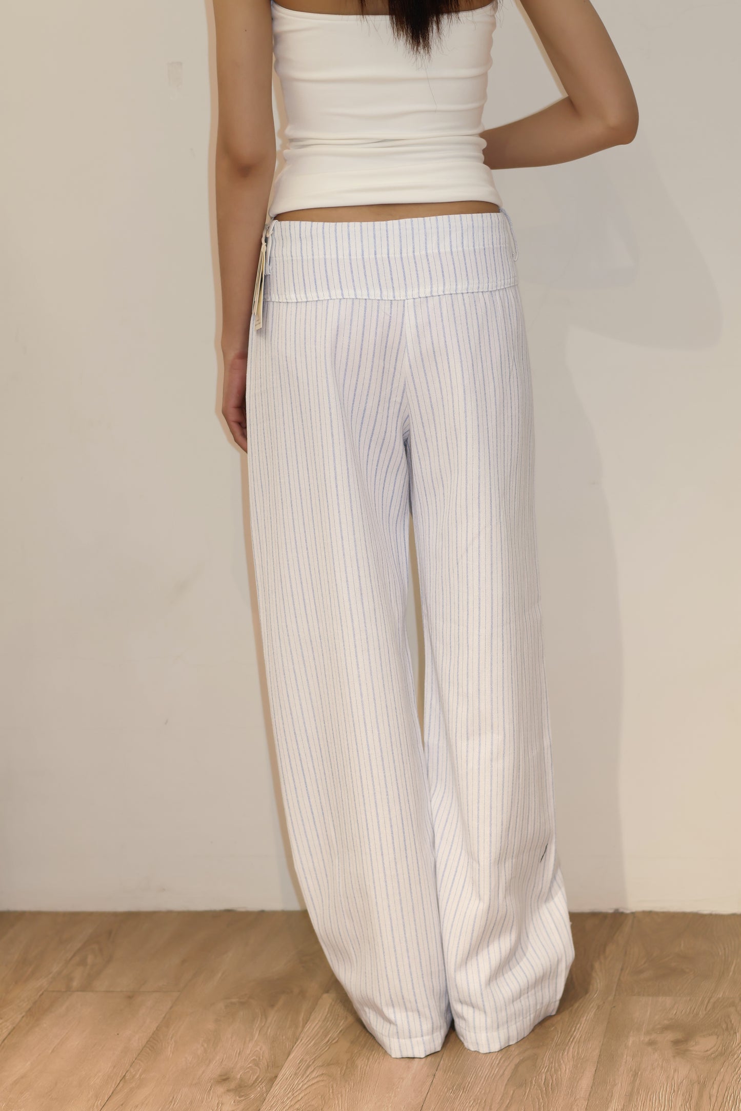LIGHT STRIPED LINEN BOTTOMS