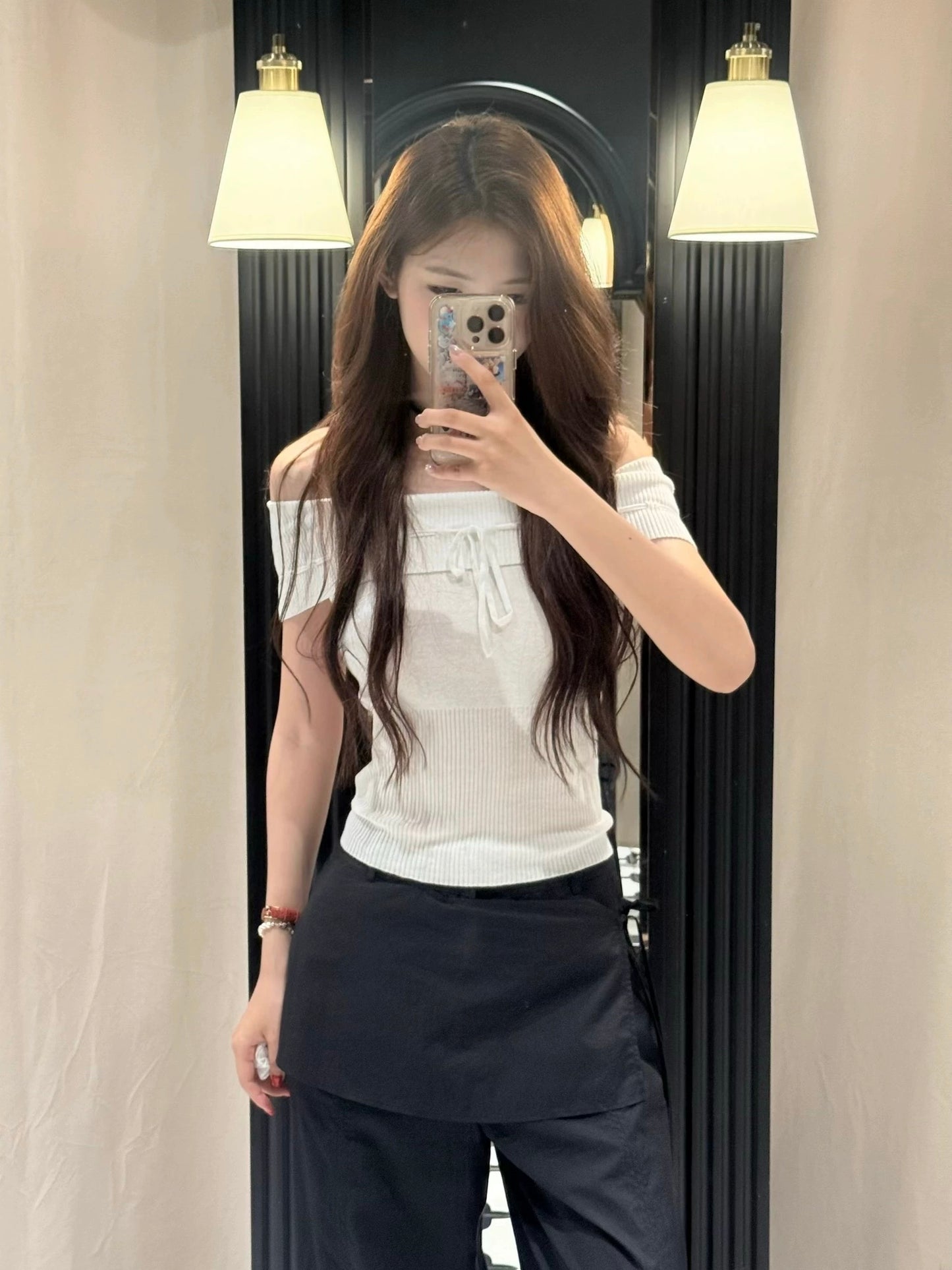 THIN WHITE KNITTED OFF SHOULDER