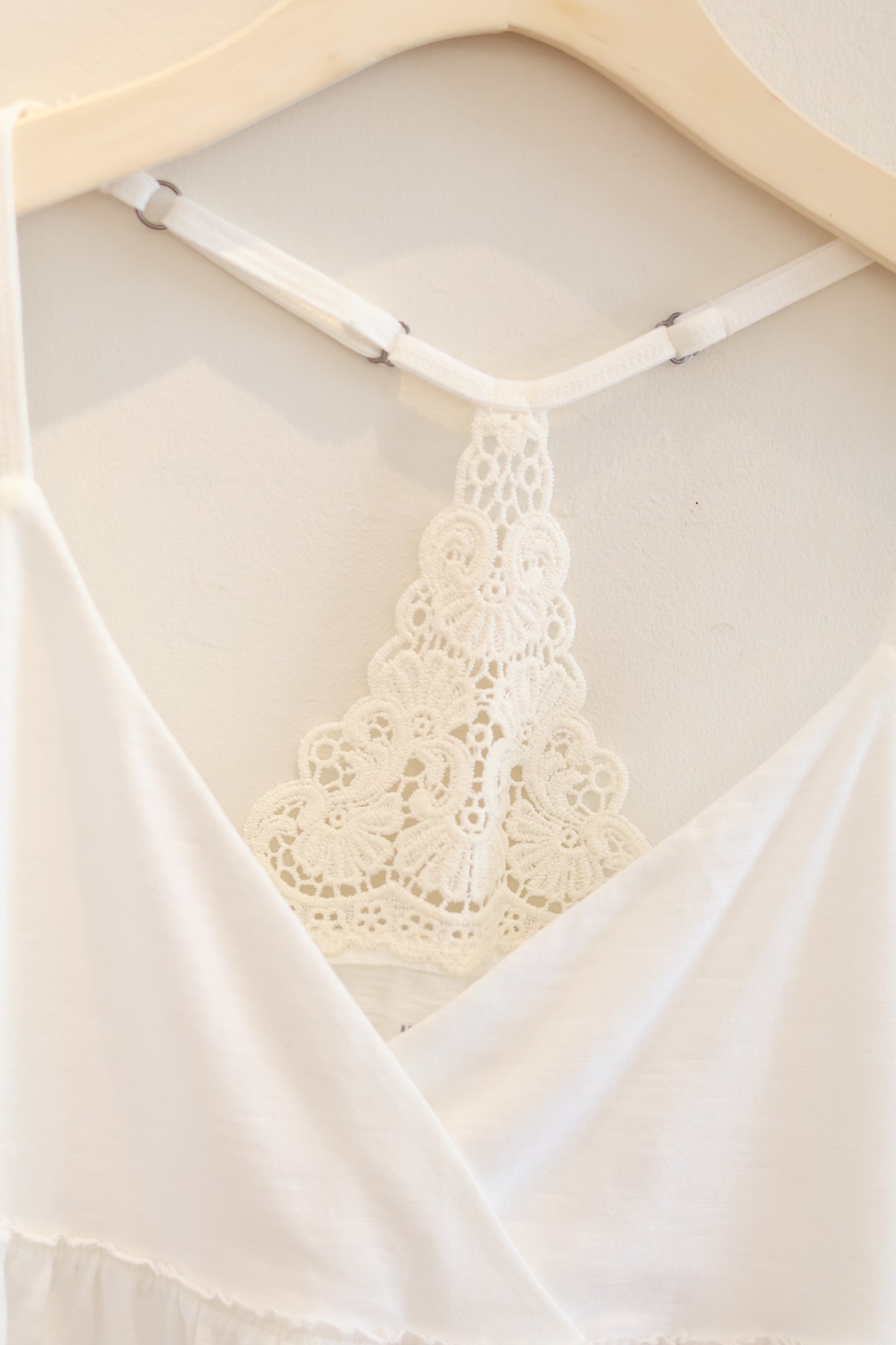 HOLLISTER Lace Cami Top