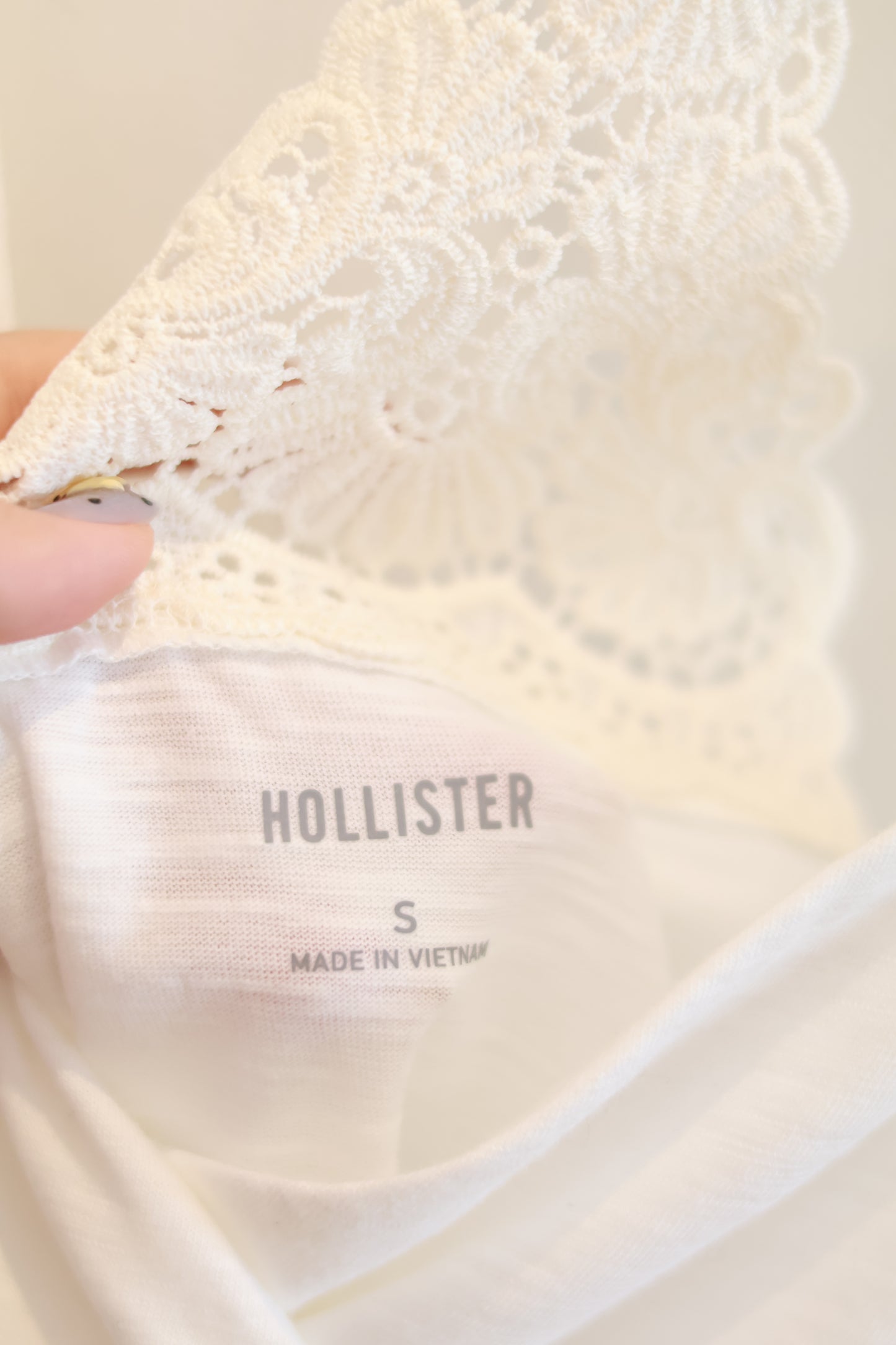 HOLLISTER Lace Cami Top