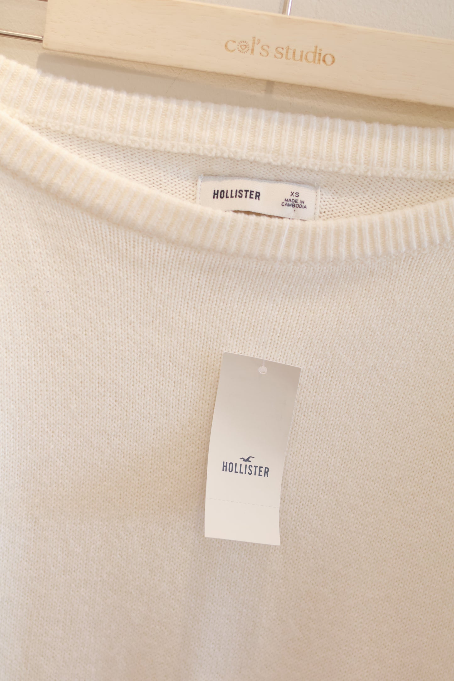 HOLLISTER Off Shoulder Knit Top
