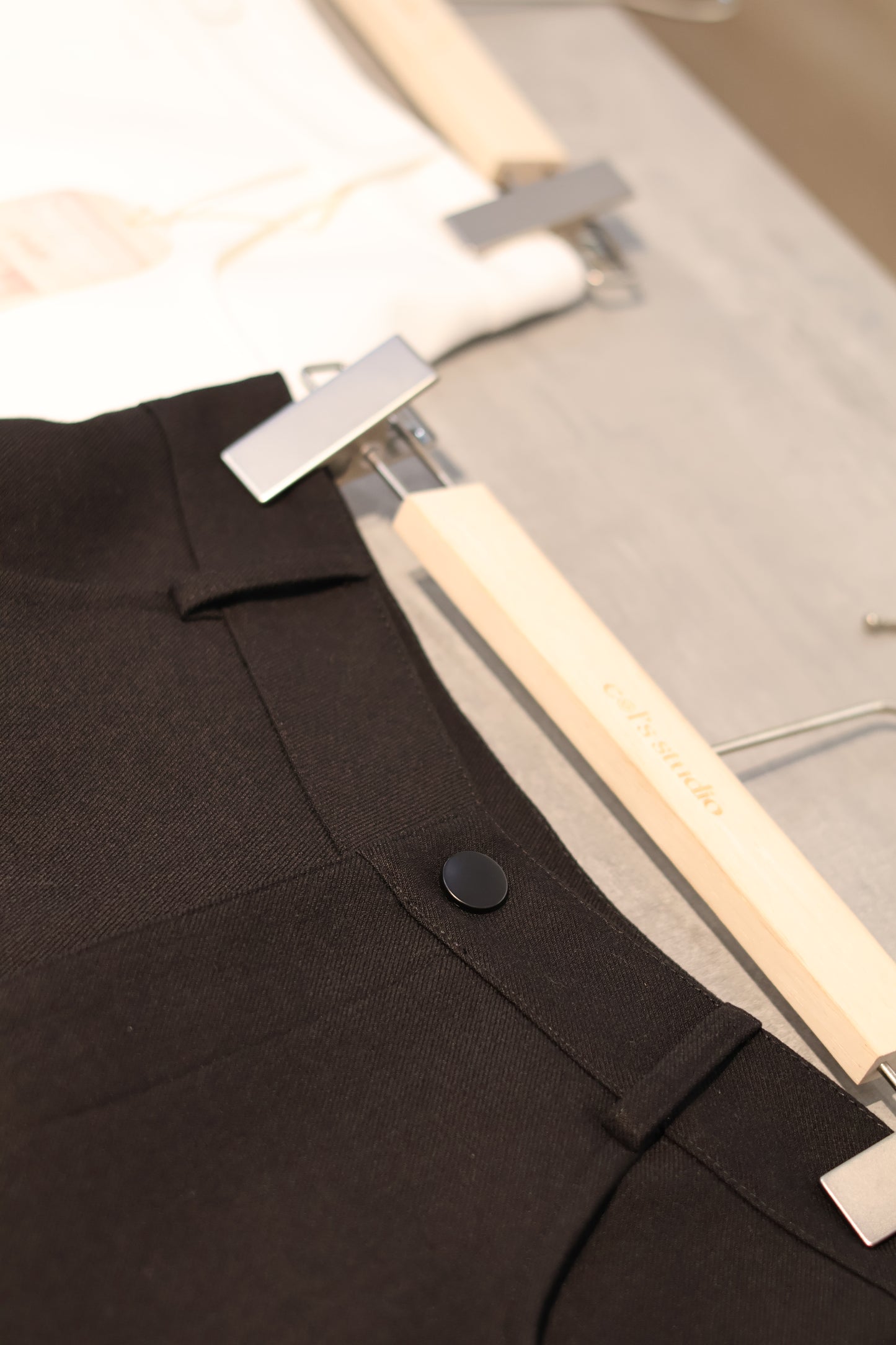 BUTTONED TROUSER SHORTS