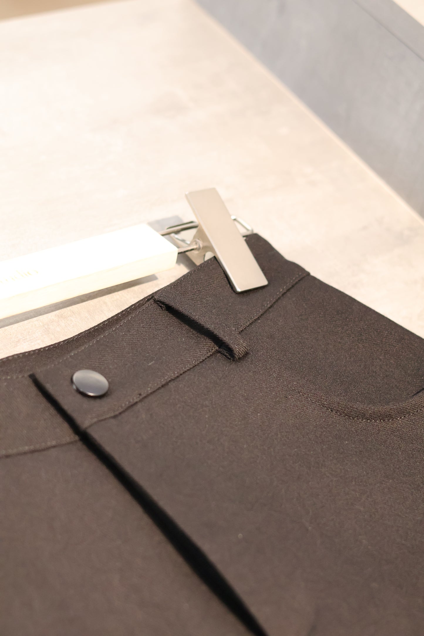 BUTTONED TROUSER SHORTS