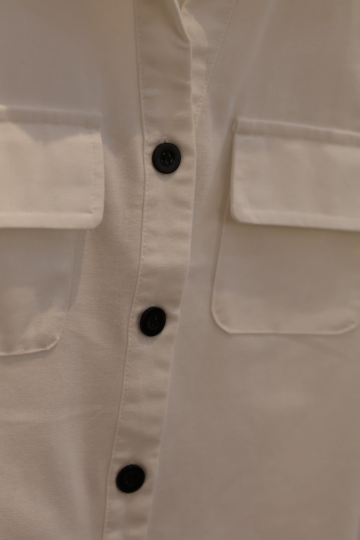 LINEN BUTTONS VEST