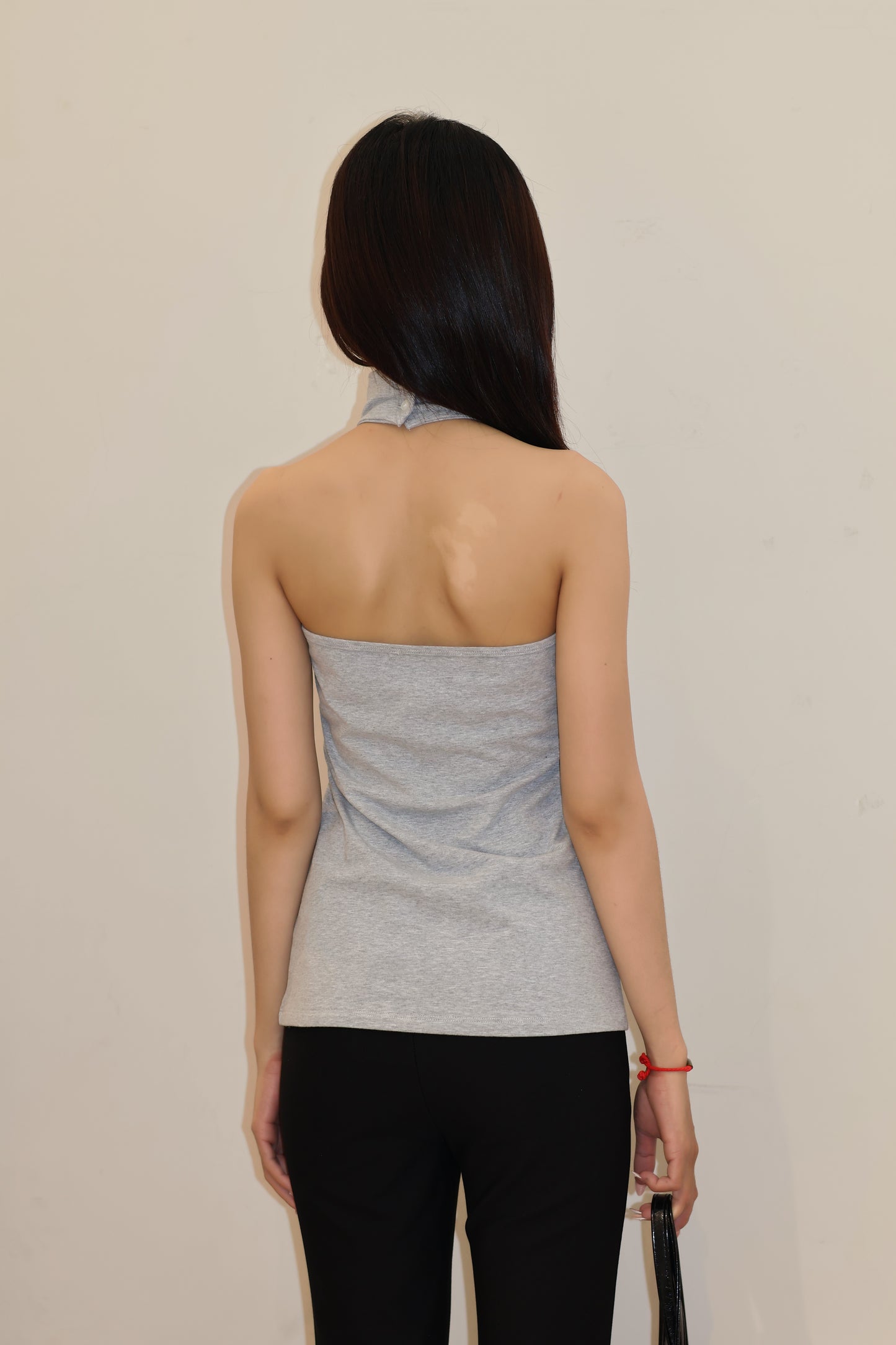 GRAY TURTLE NECK SLEEVELESS TOP