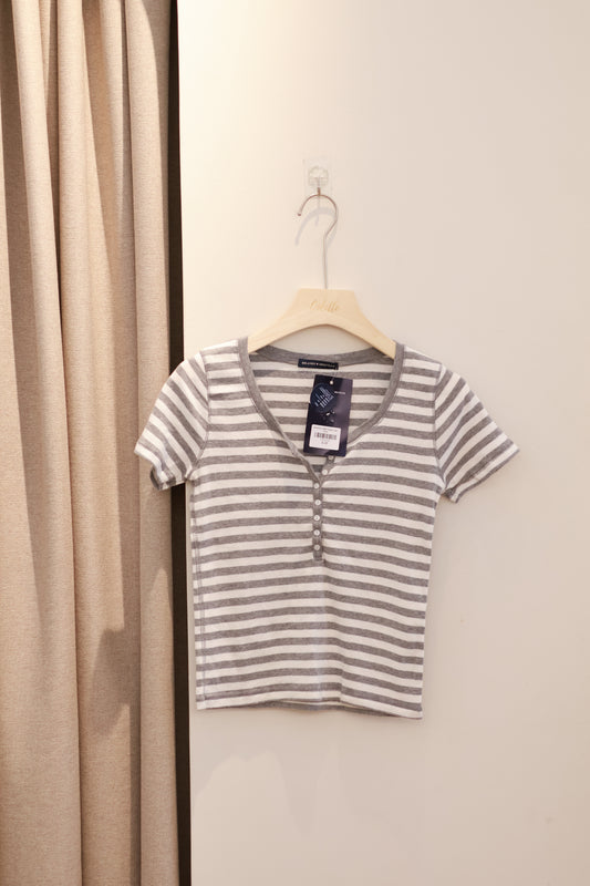 BRANDY Zelly Striped Top - Gray