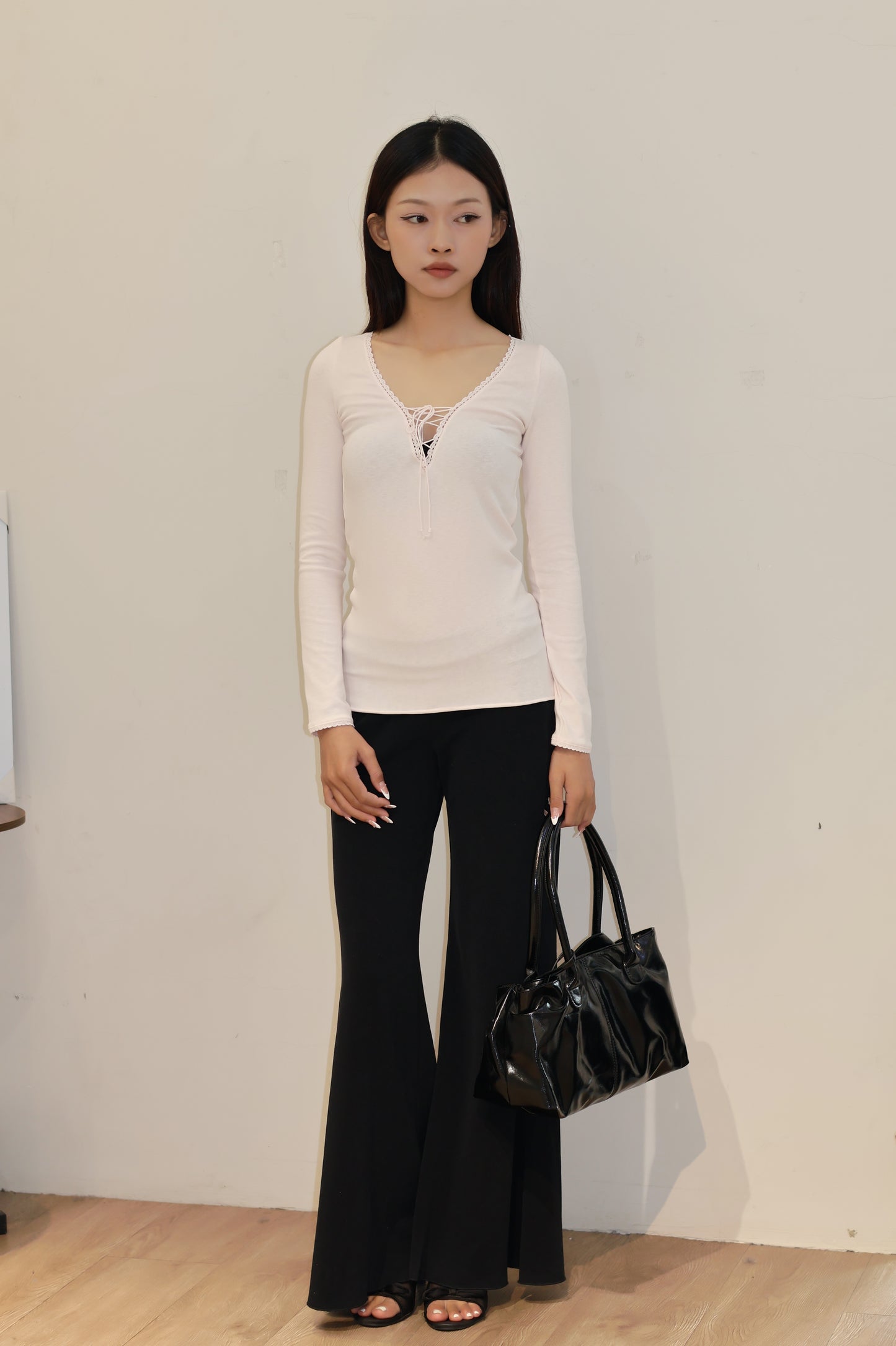 LACE TIED V NECK LONG SLEEVE PINK