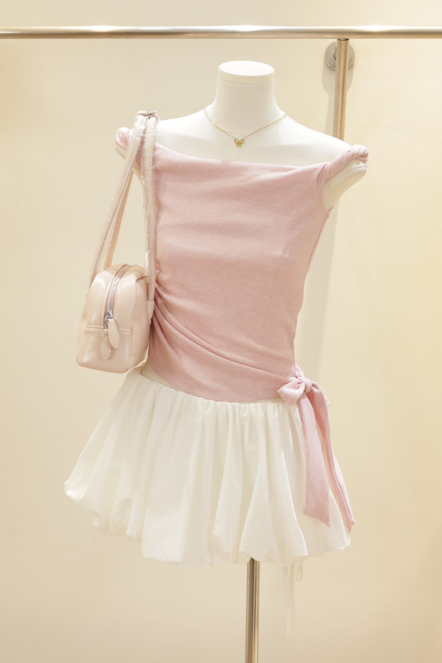 PASTEL OFF SHOULDER TOP