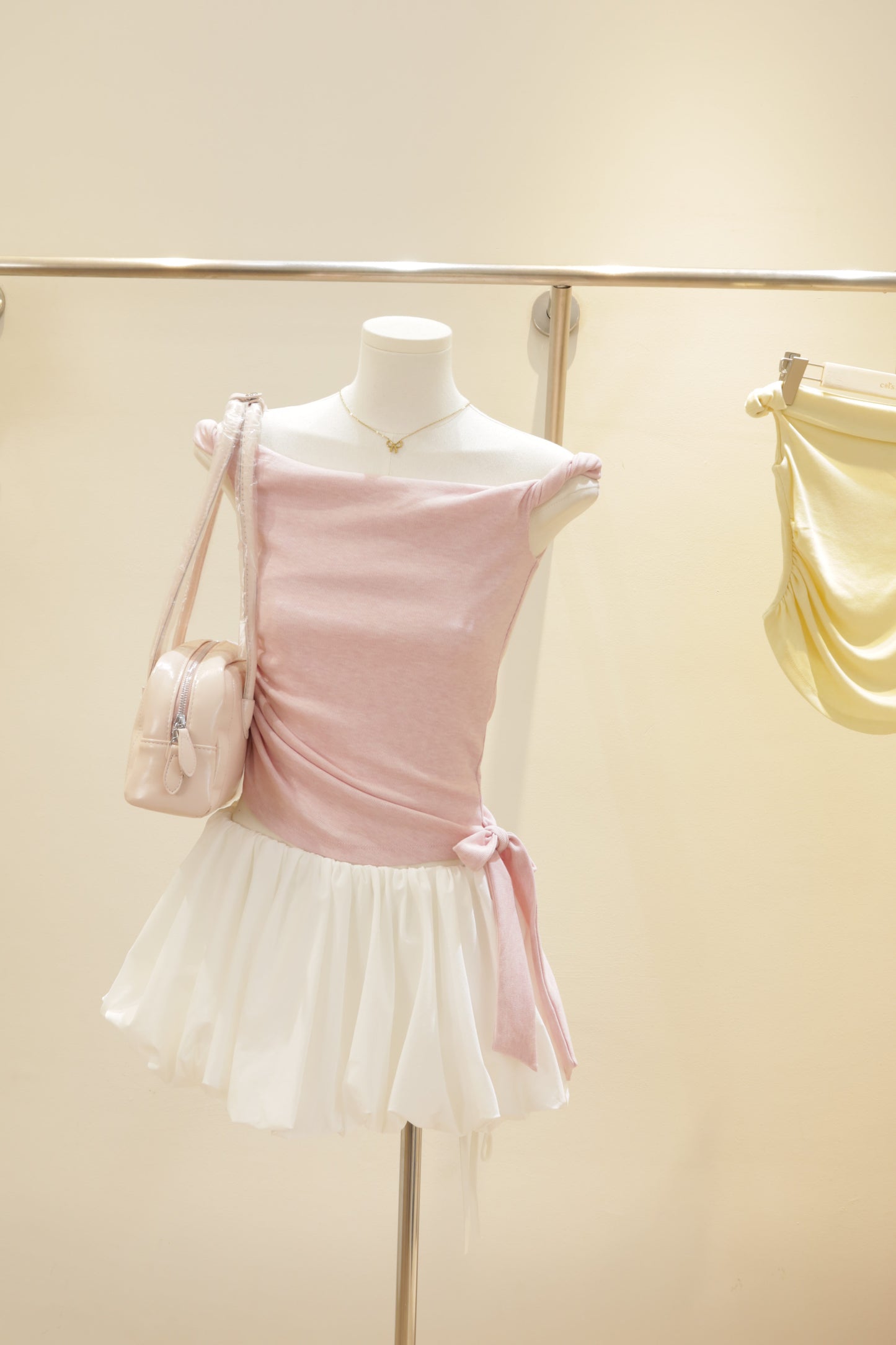 PASTEL OFF SHOULDER TOP