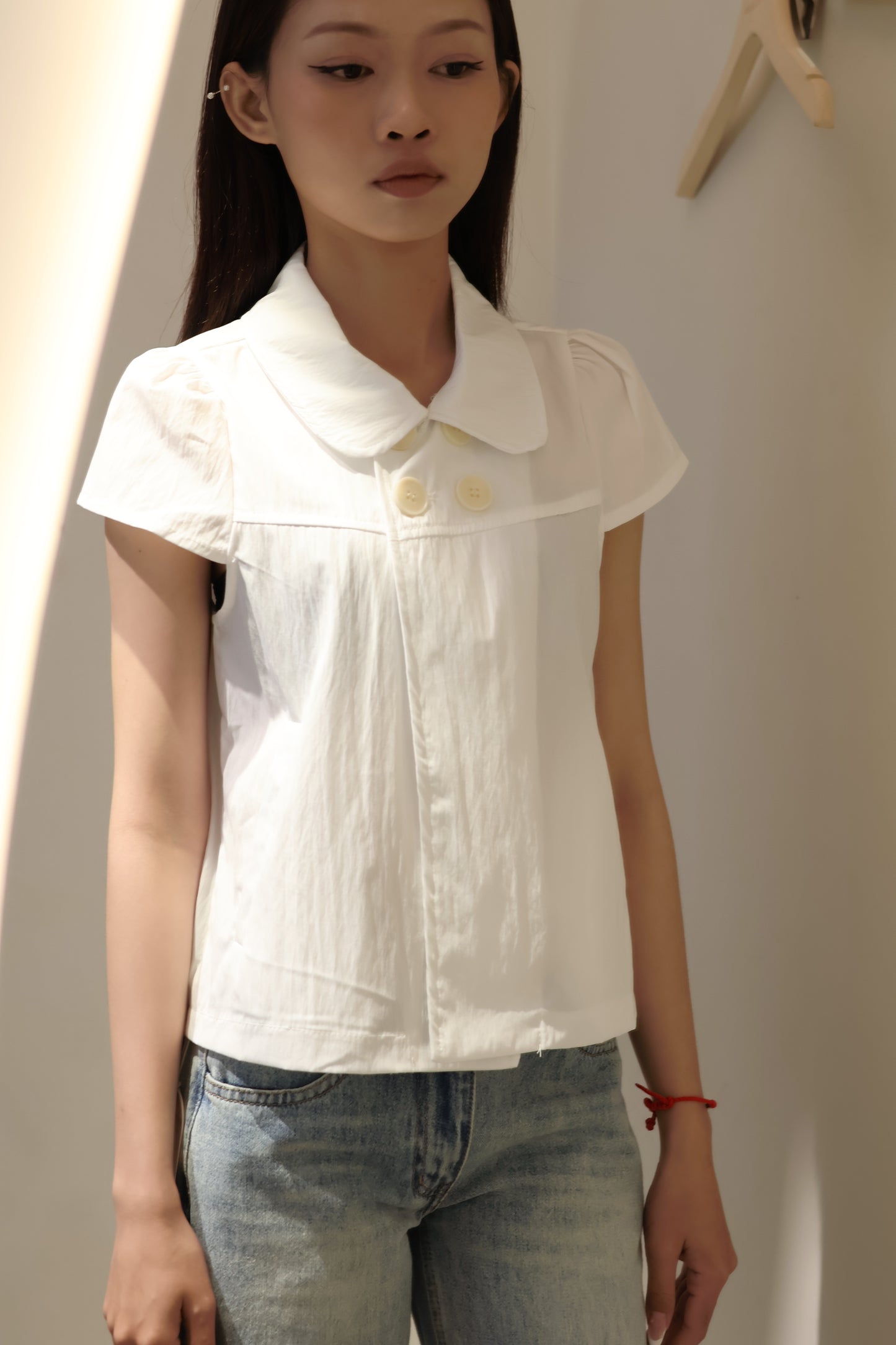 WHITE US SHORT SLEEVE COLLAR