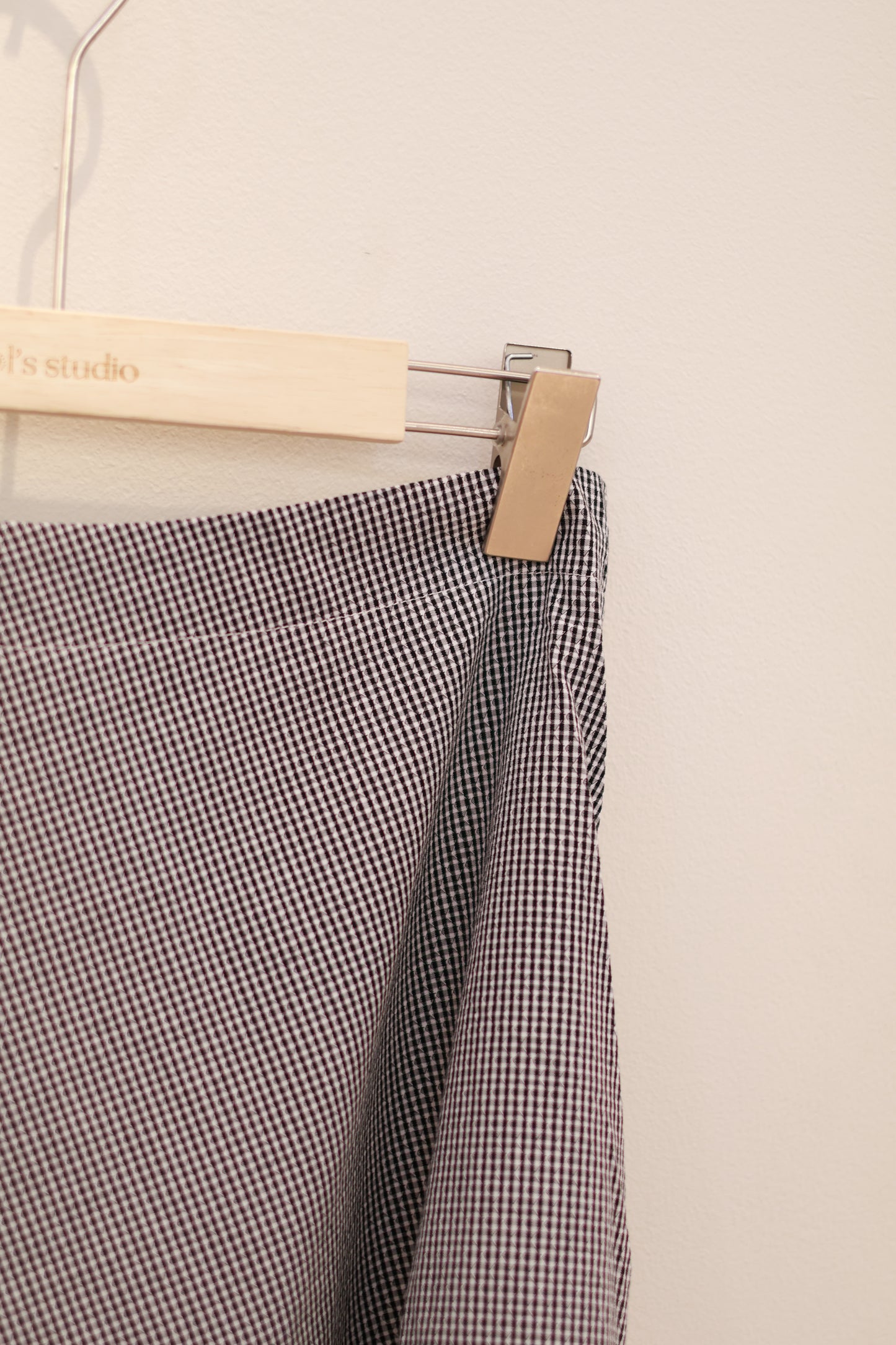 Gray half shoulder side tie deisgn