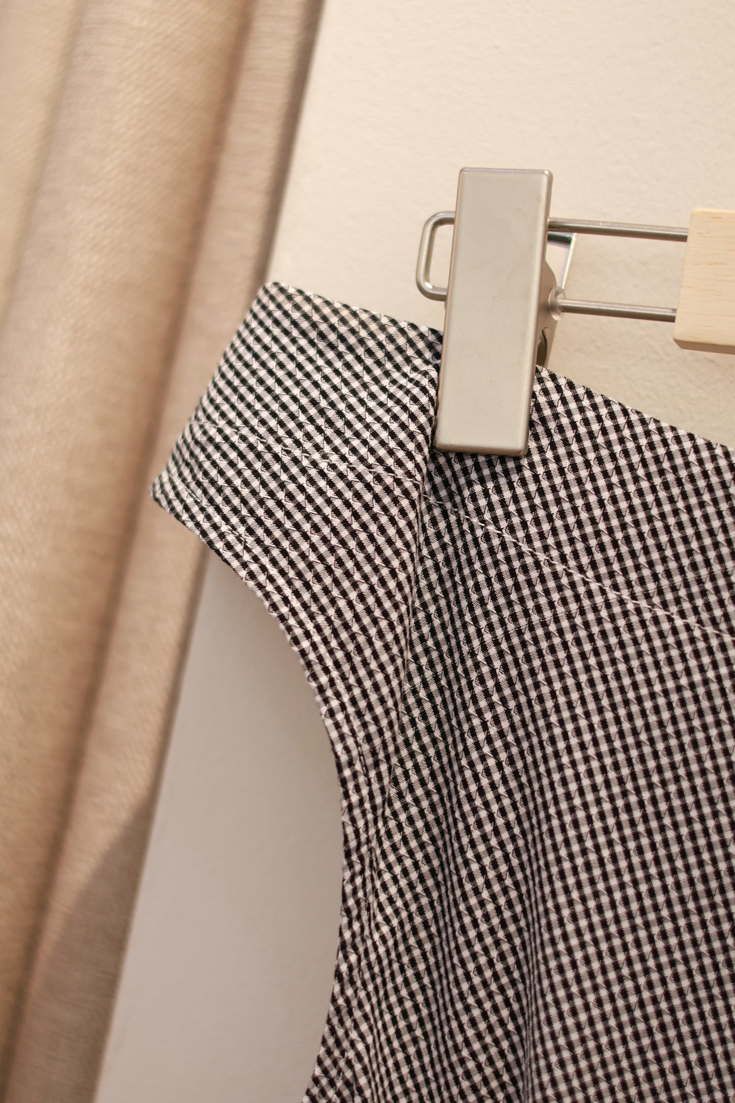 Gray half shoulder side tie deisgn