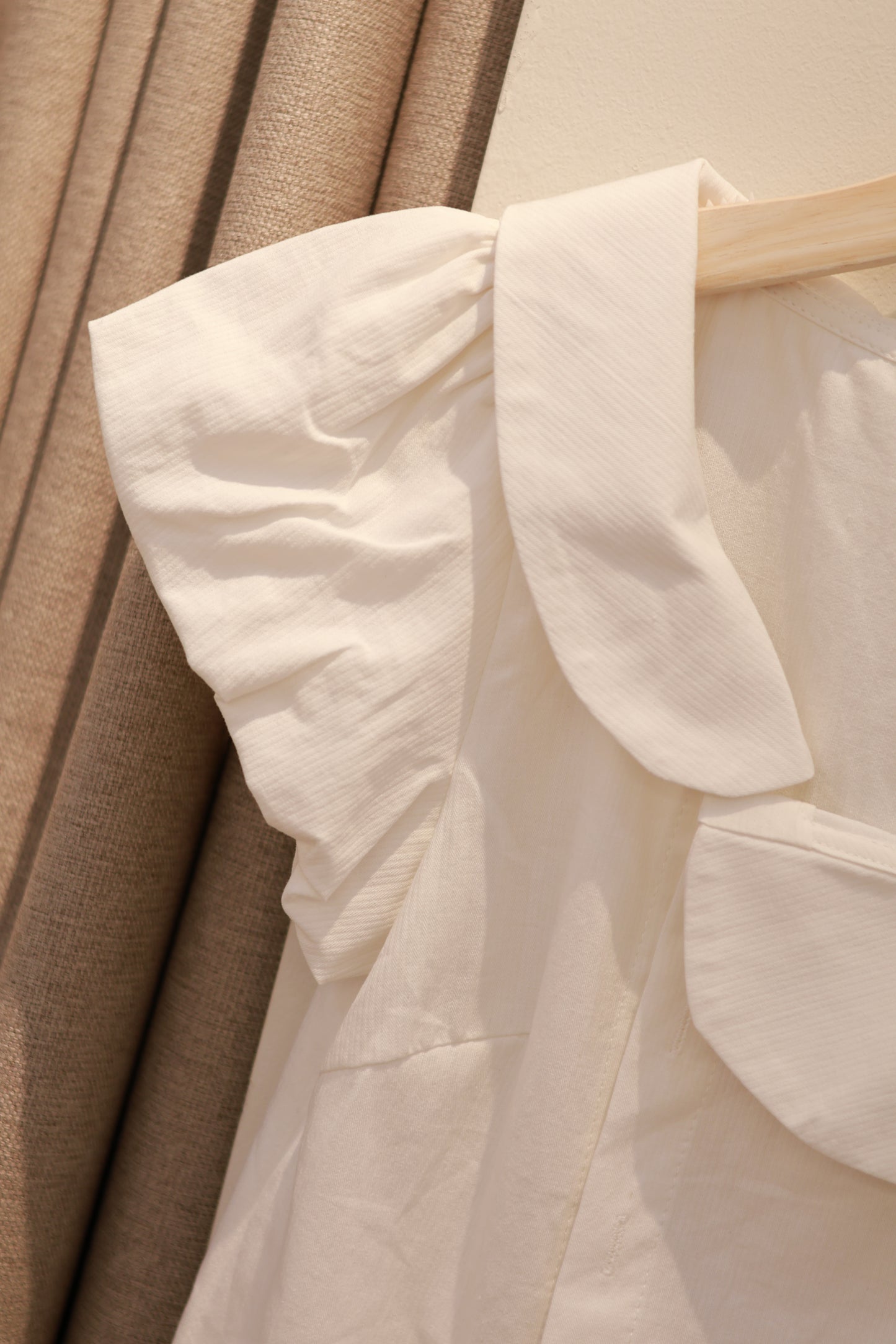 HALO SHORT SLEEVE WHITE BLOUSE