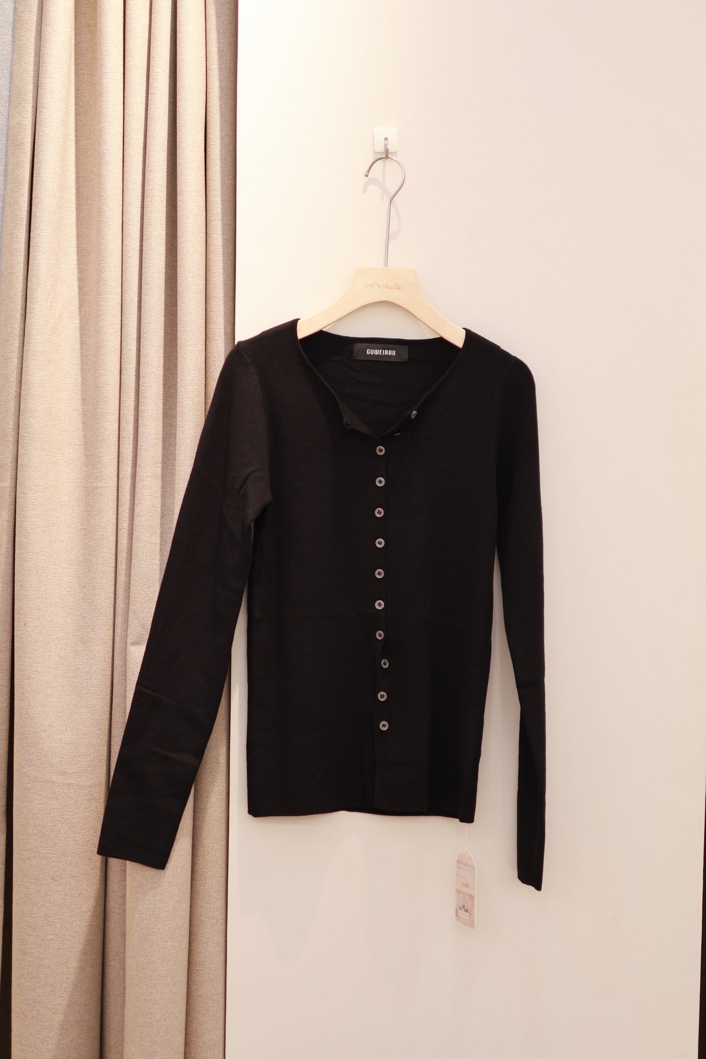 BLACK BUTTONED OUTERWEAR
