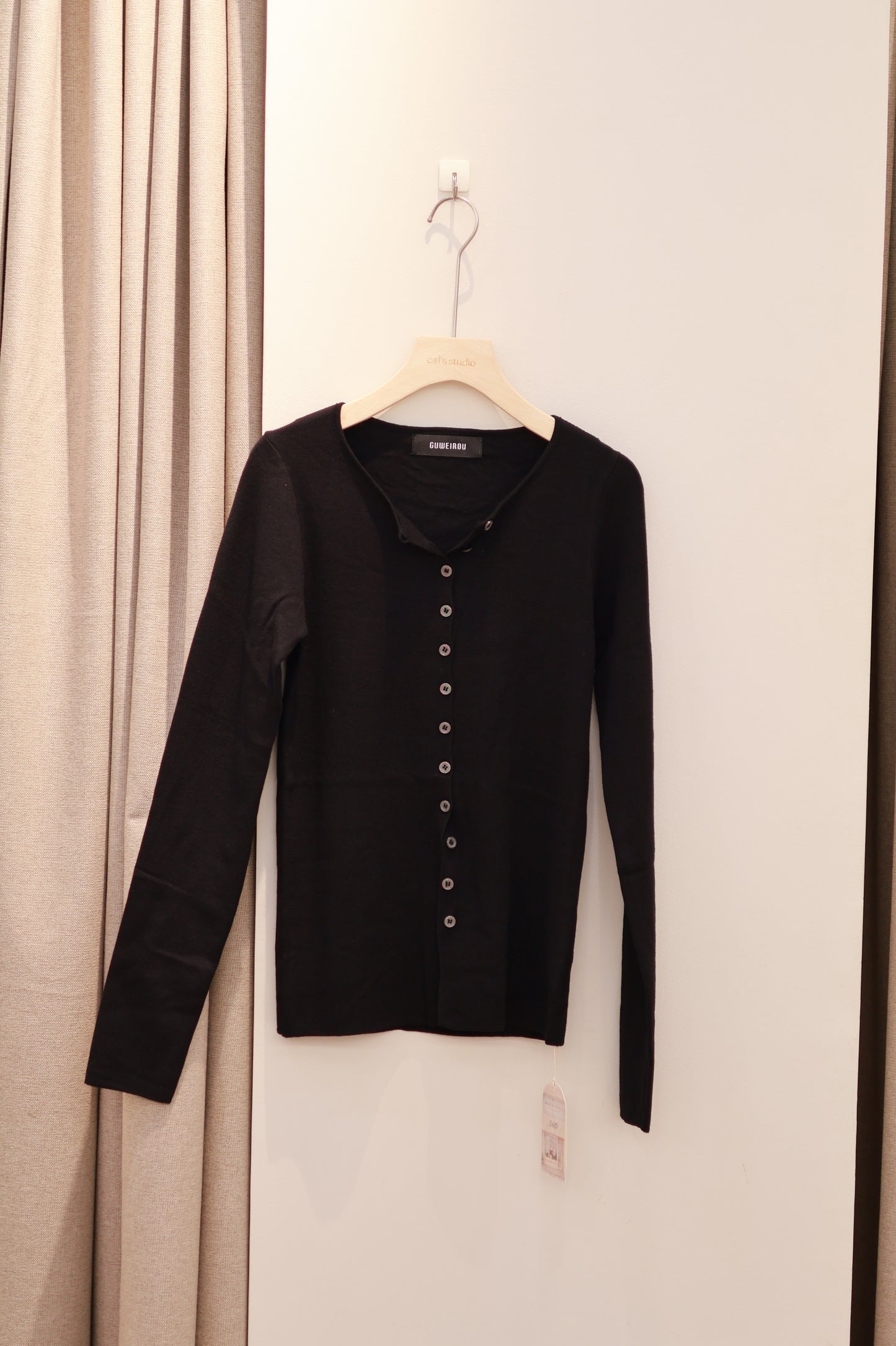 BLACK BUTTONED OUTERWEAR