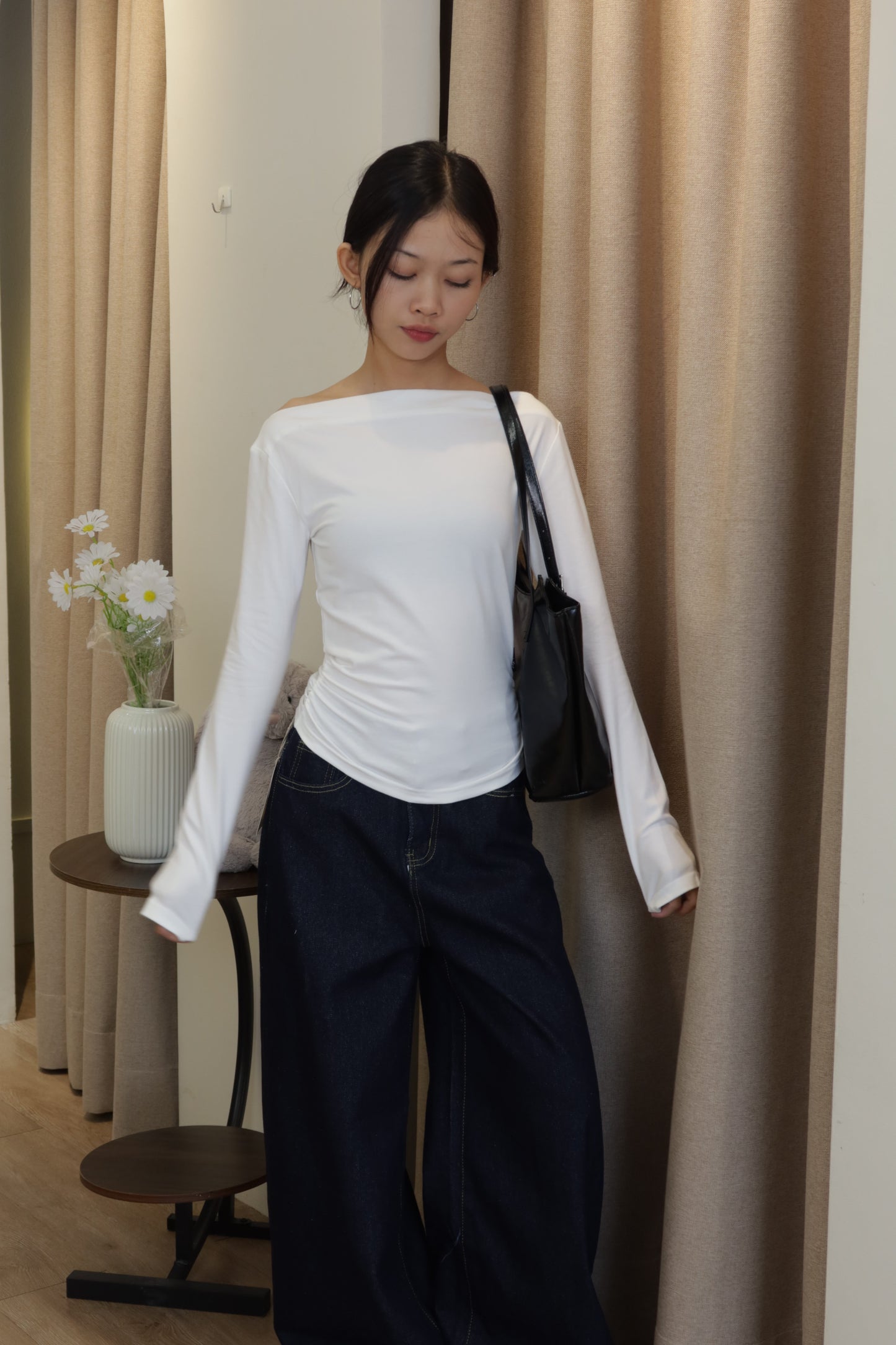 Boat neck long sleeve