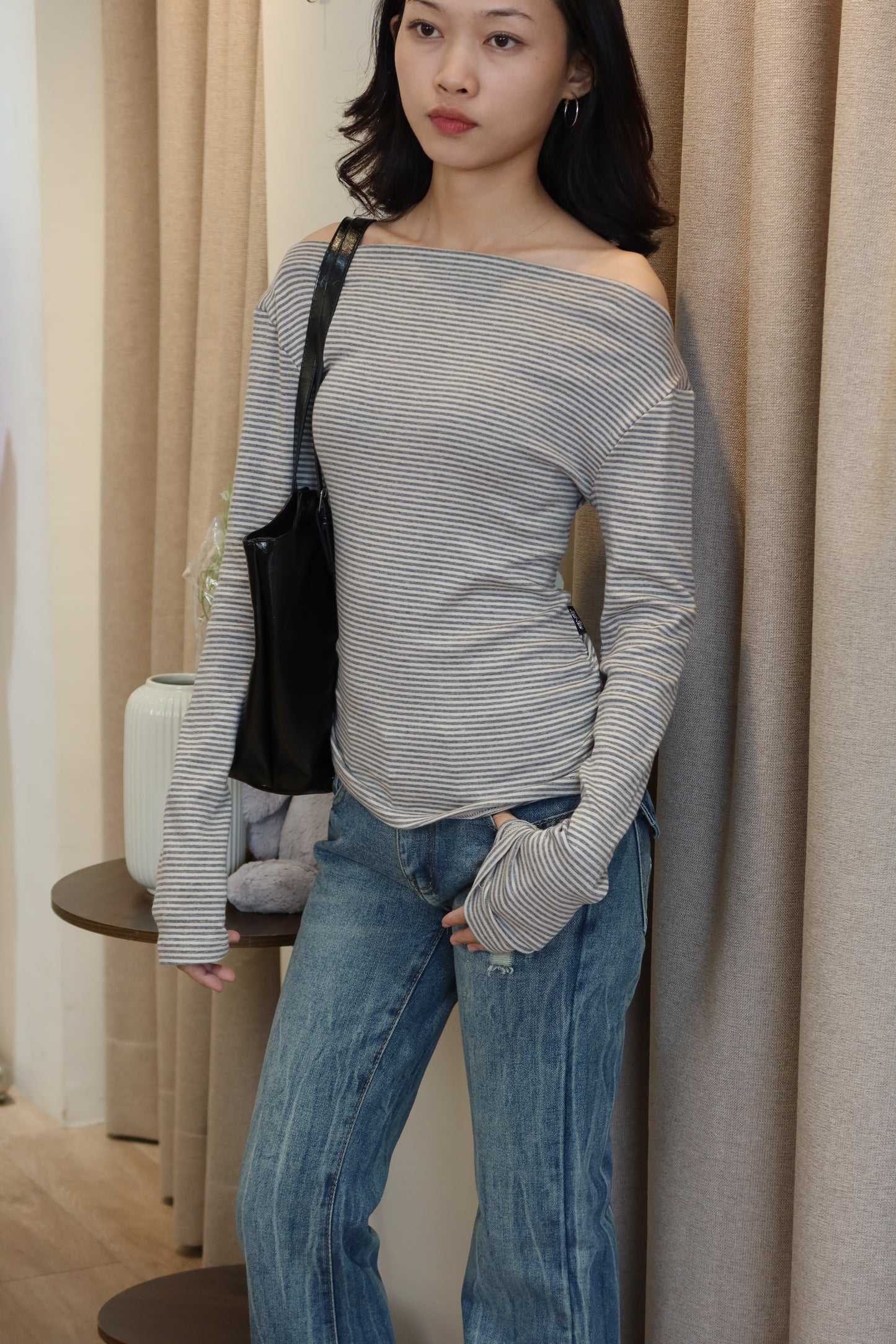 Boat neck long sleeve