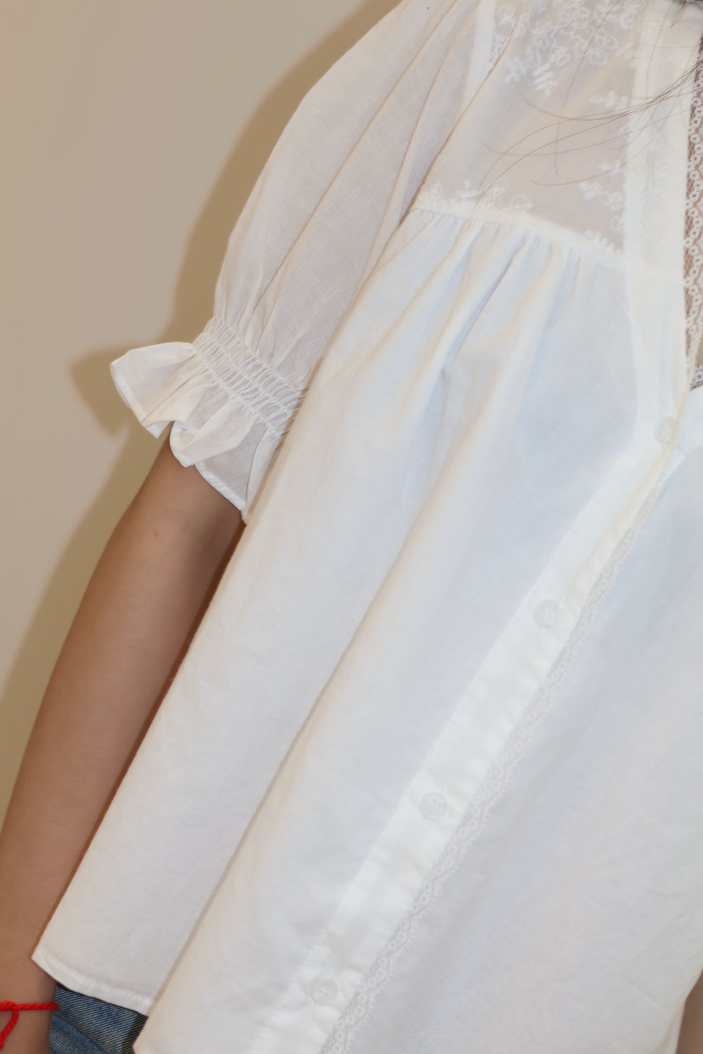 THIN Short sleeve flowy blouse