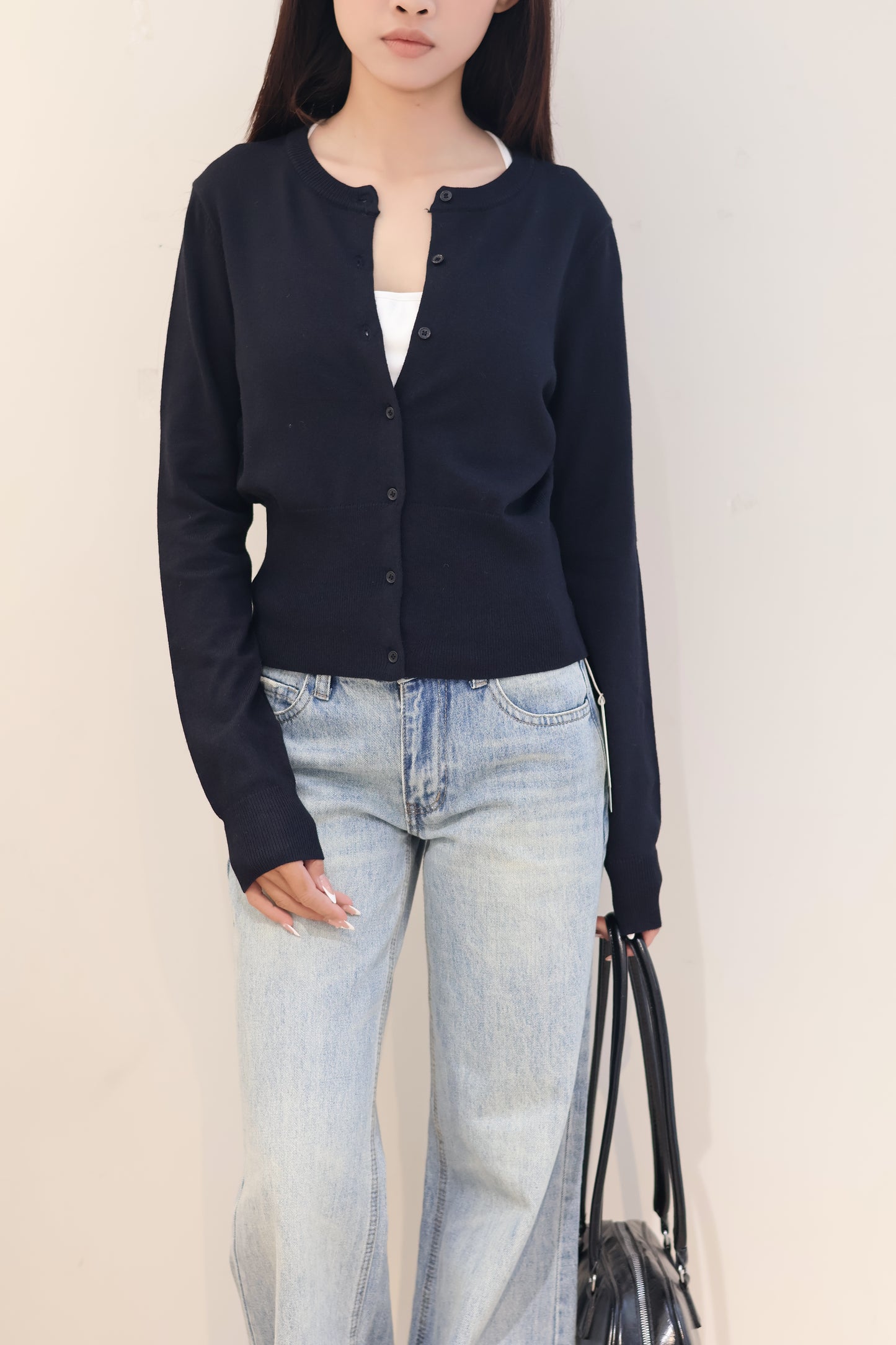 BLACK BASIC CARDIGAN