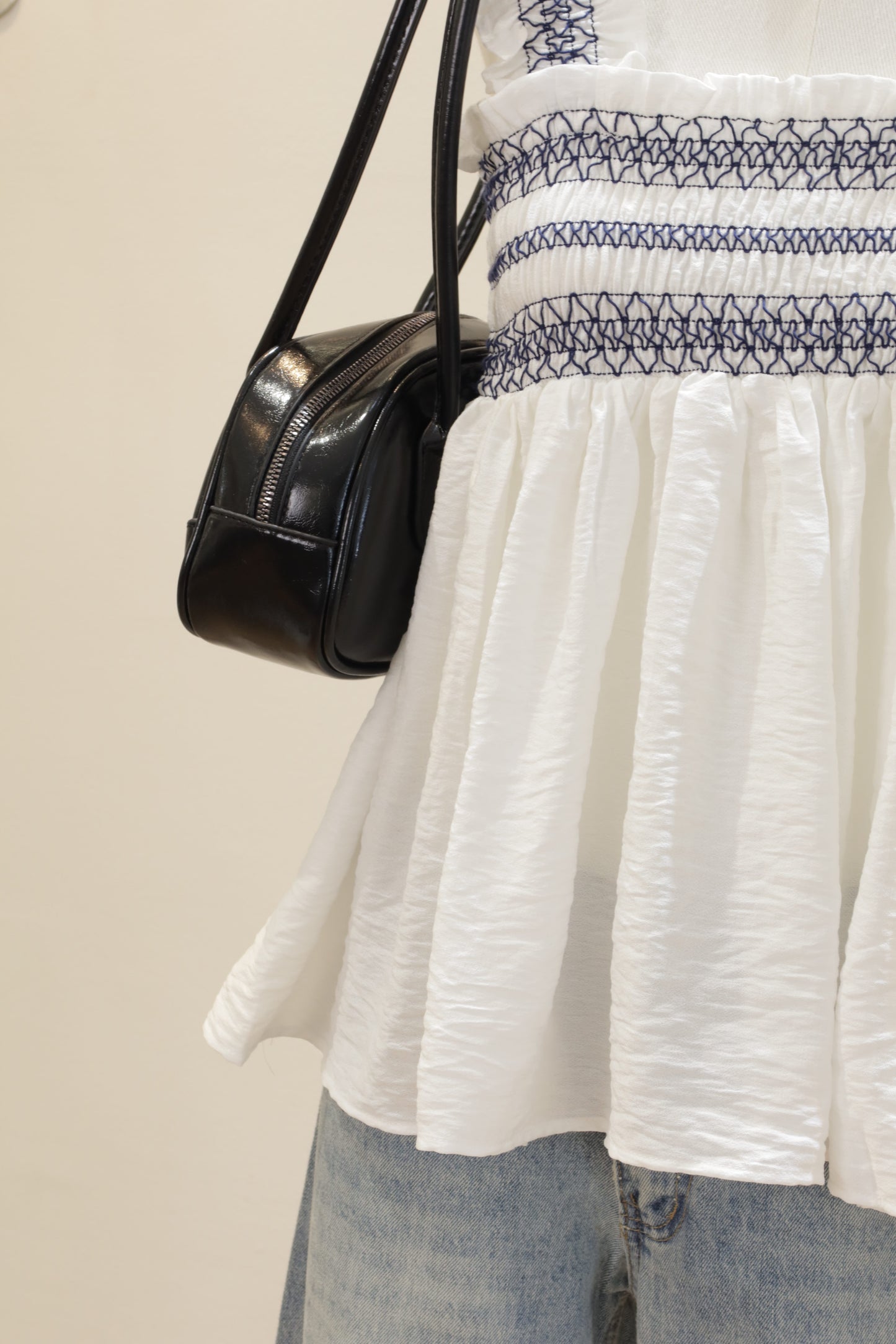 Zigzag design flowy top